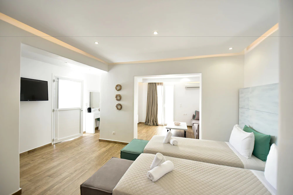Tropicana Hotel , Suites & Villas Mykonos