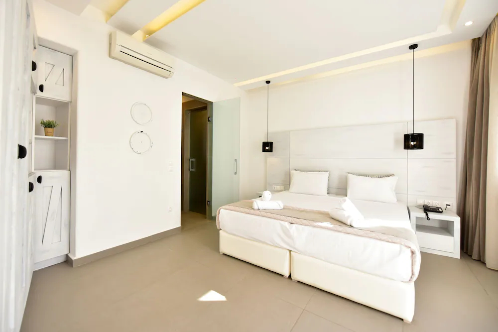 Tropicana Hotel , Suites & Villas Mykonos
