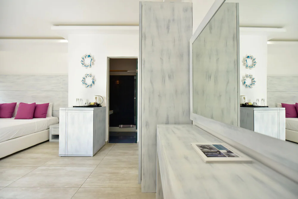 Tropicana Hotel , Suites & Villas Mykonos