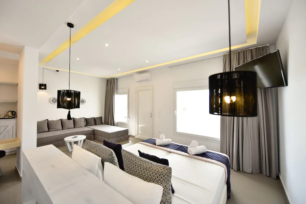 Tropicana Hotel , Suites & Villas Mykonos