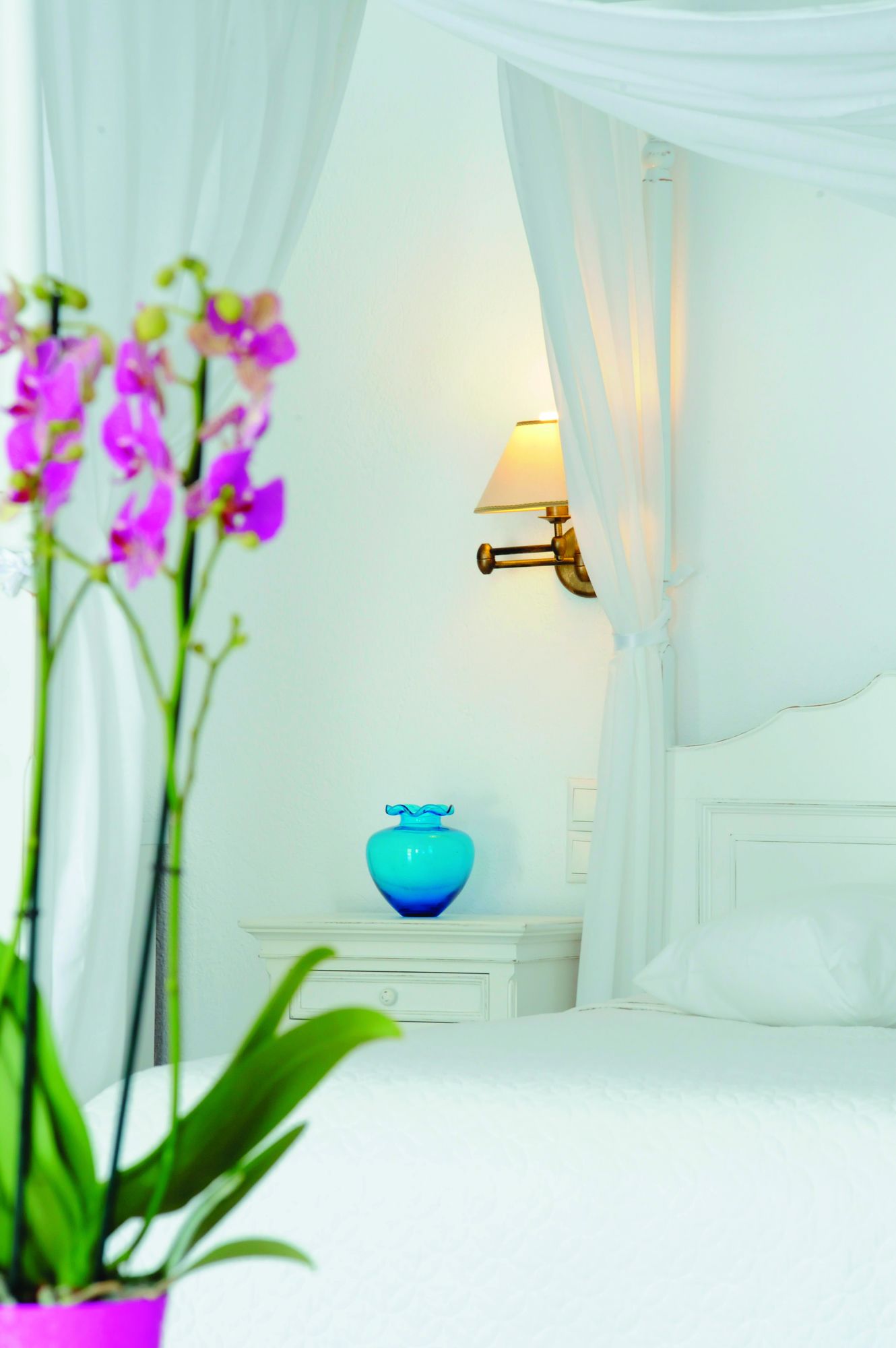Kamari Hotel