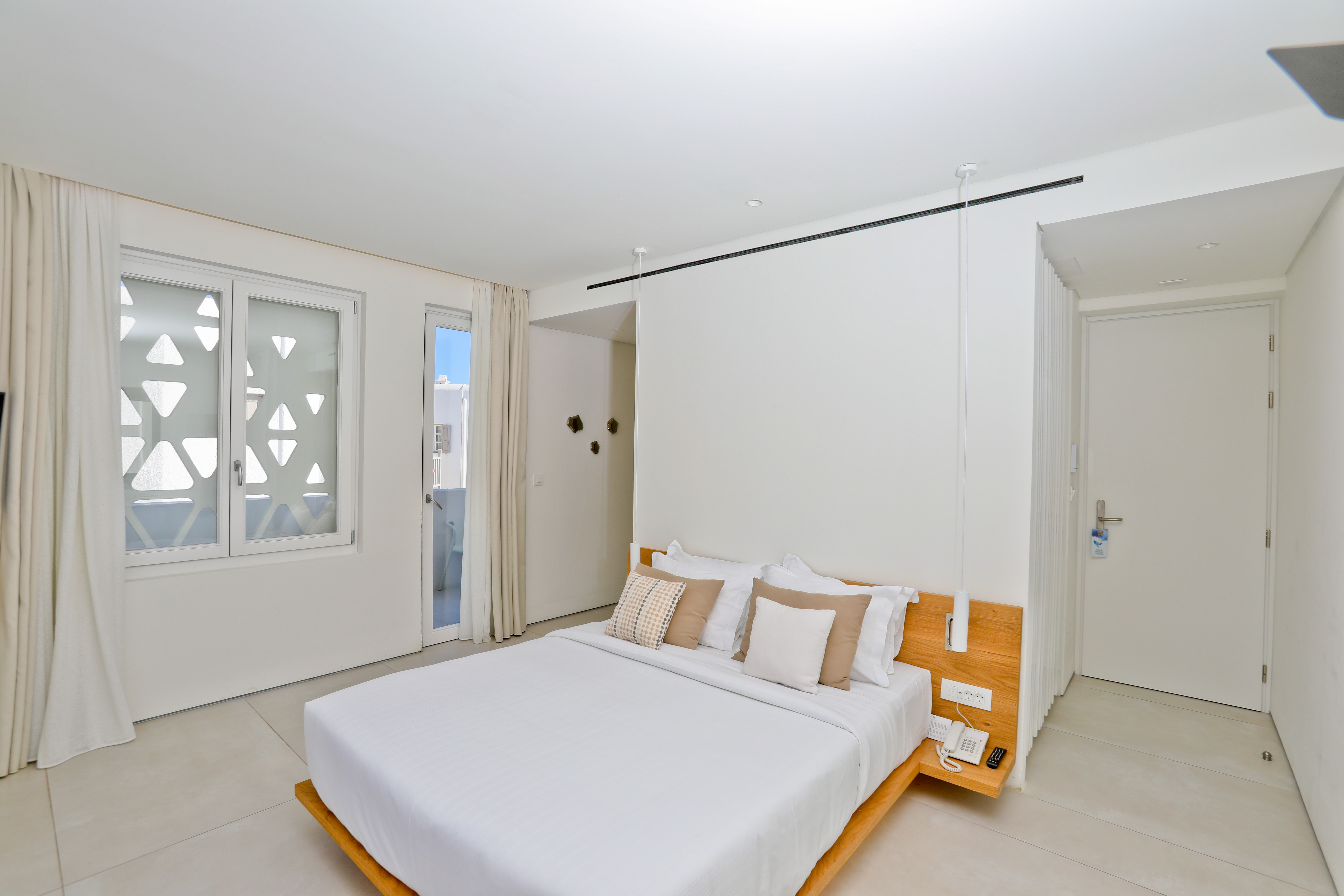 Mykonos Dove Beach Hotel
