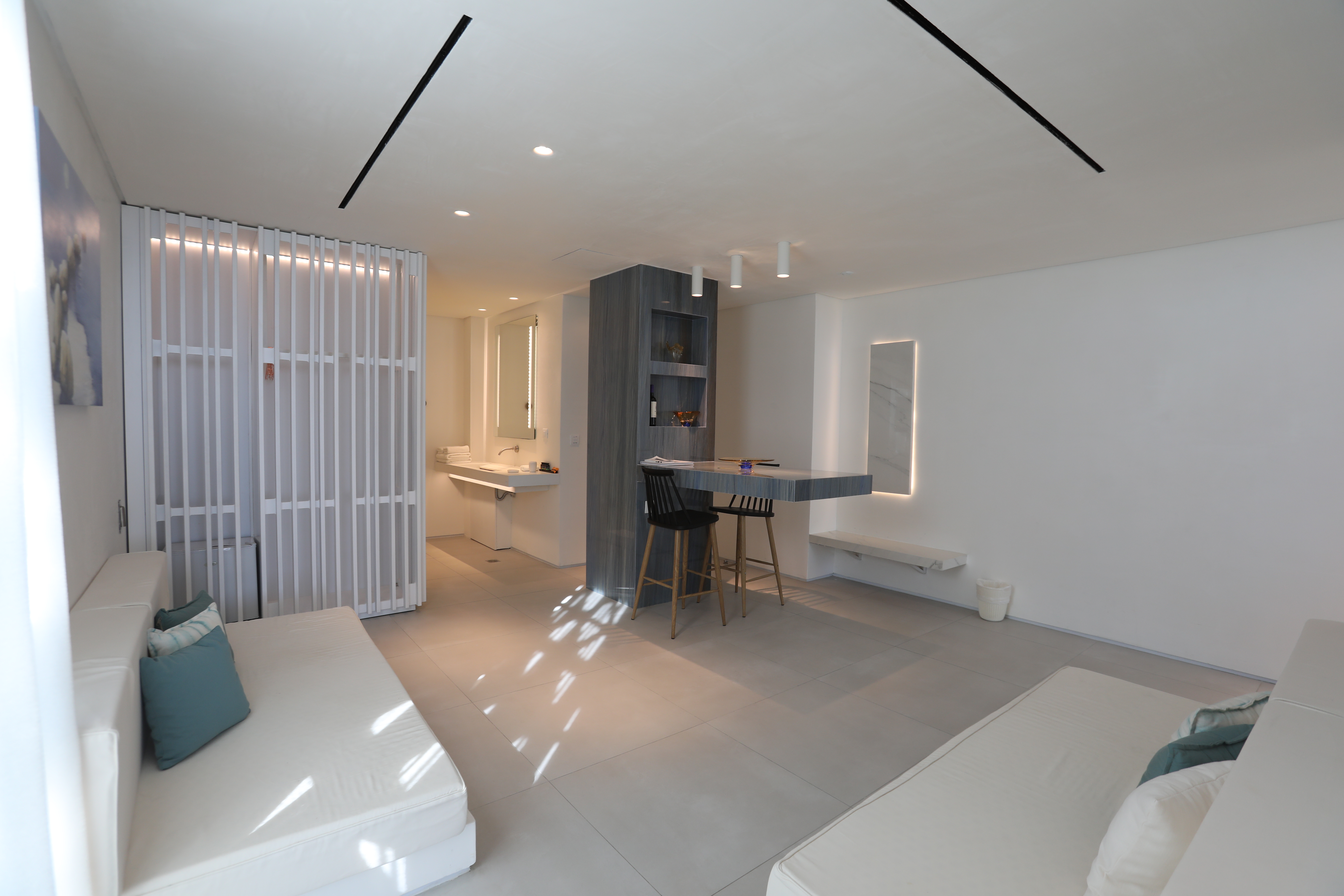 Mykonos Dove Beach Hotel