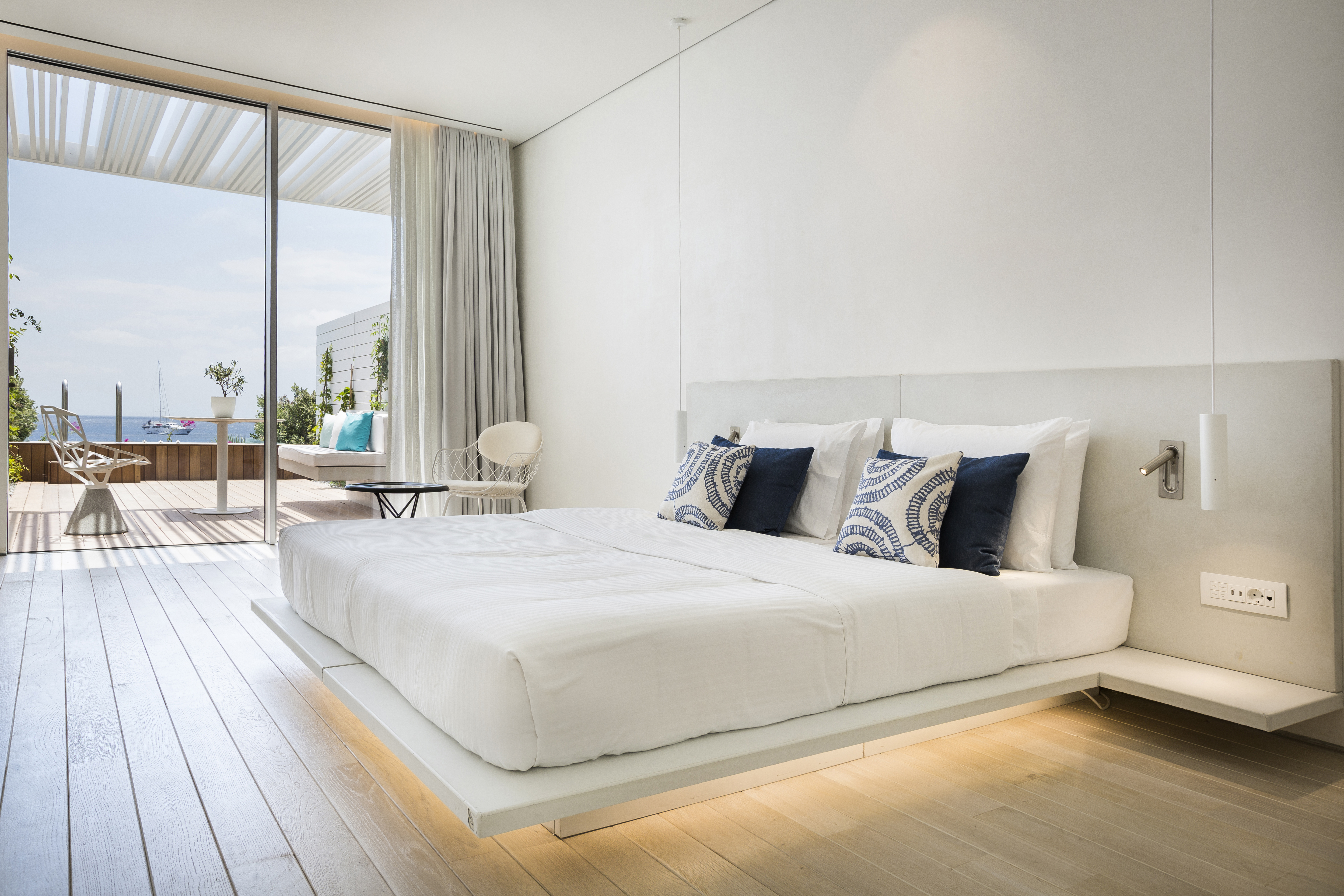 Mykonos Dove Beach Hotel