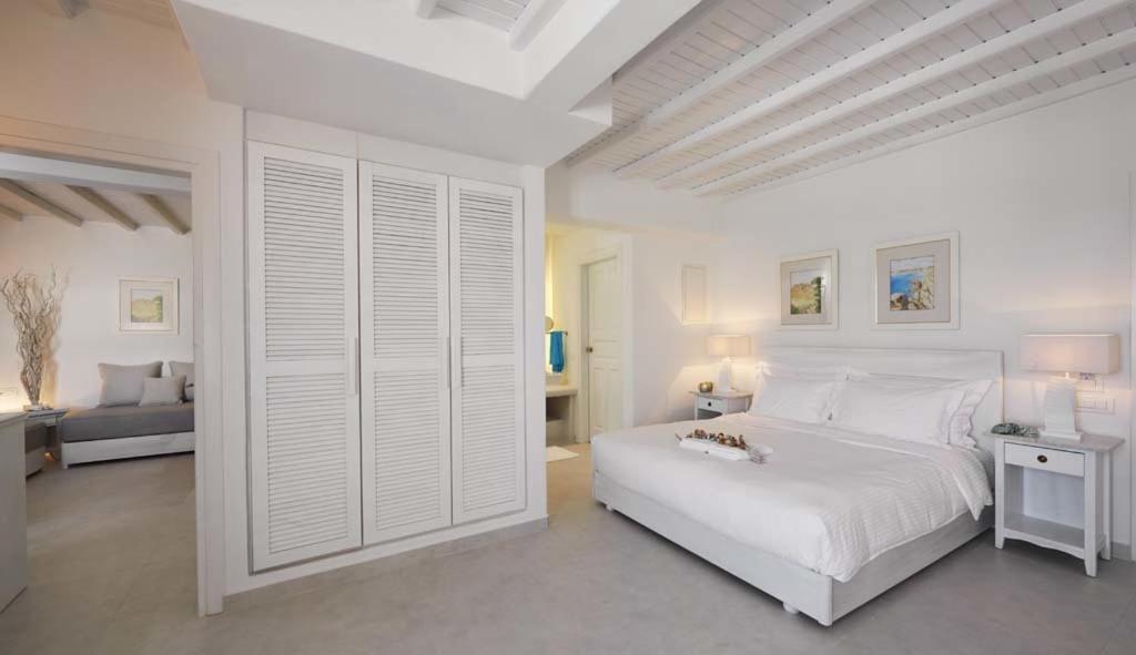 Petinos Beach Hotel