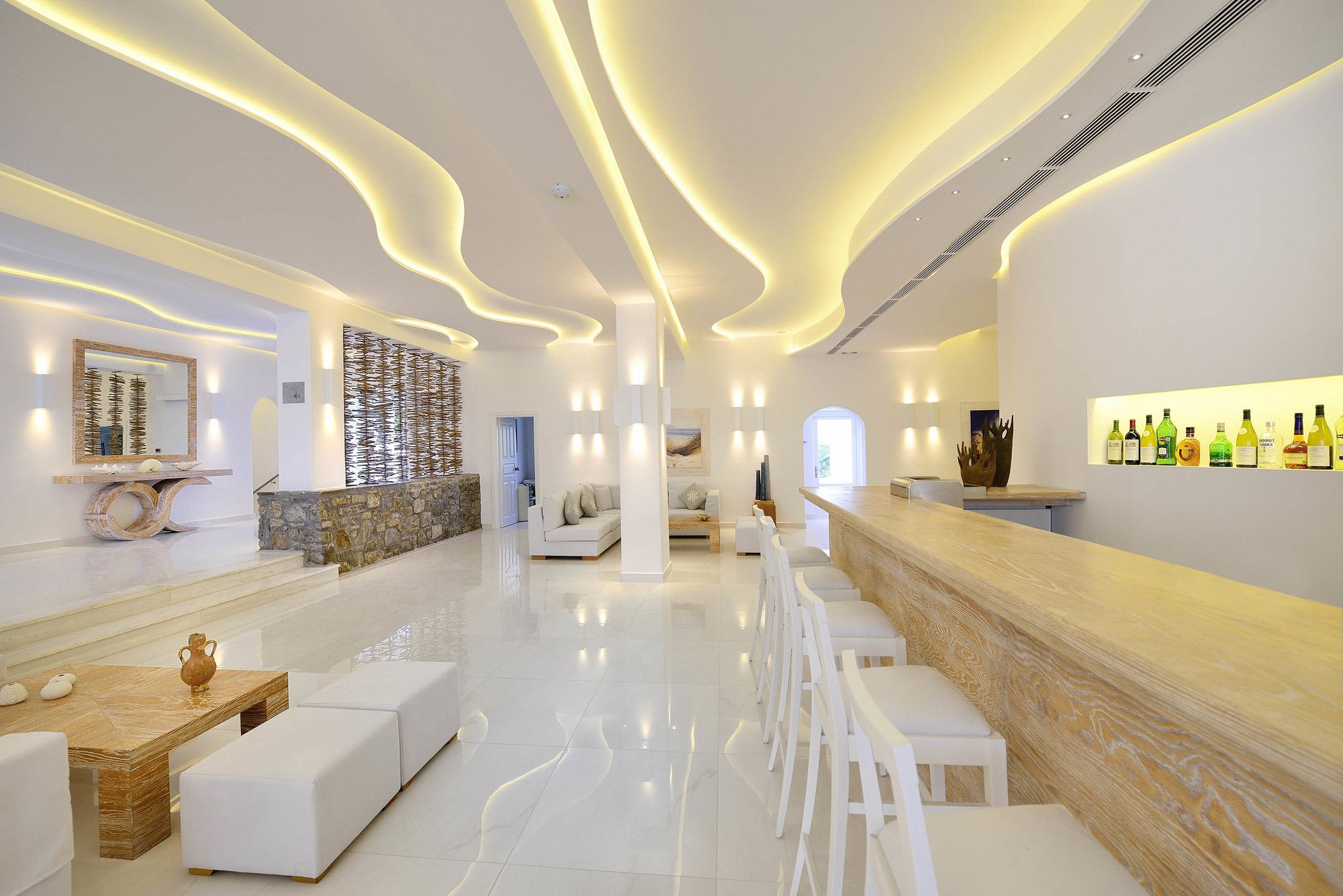 Petinos Hotel