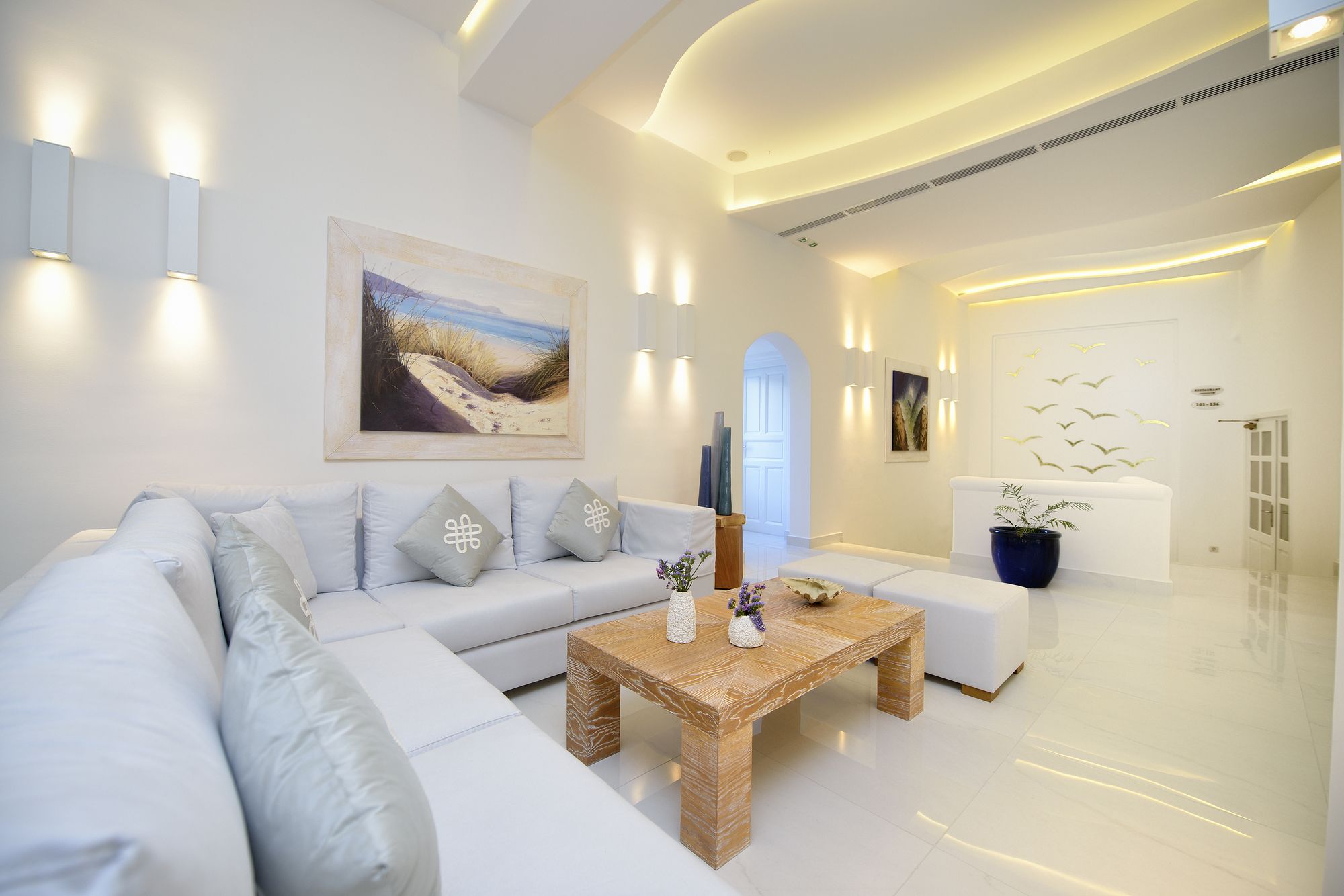 Petinos Hotel