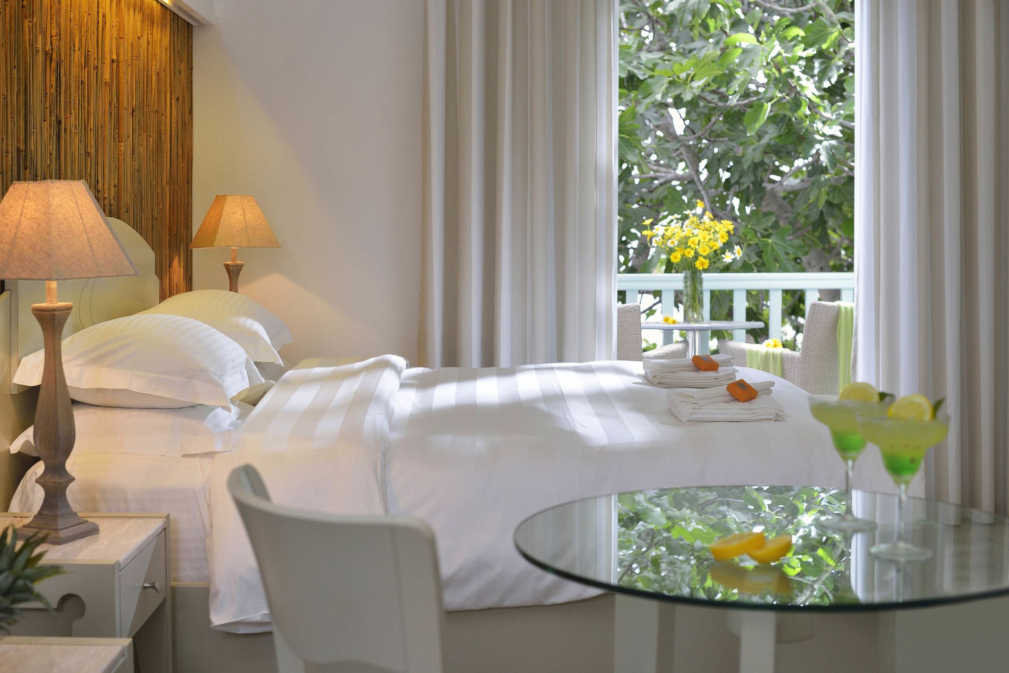 Petinos Hotel