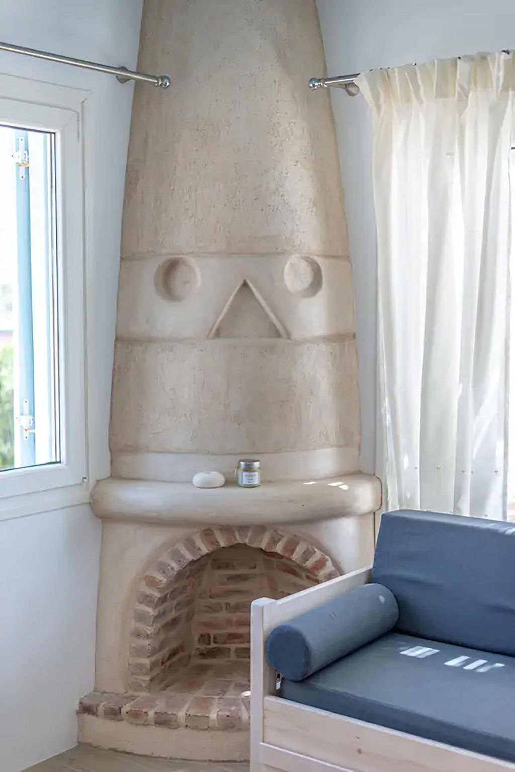 Etesians Luxury Suites
