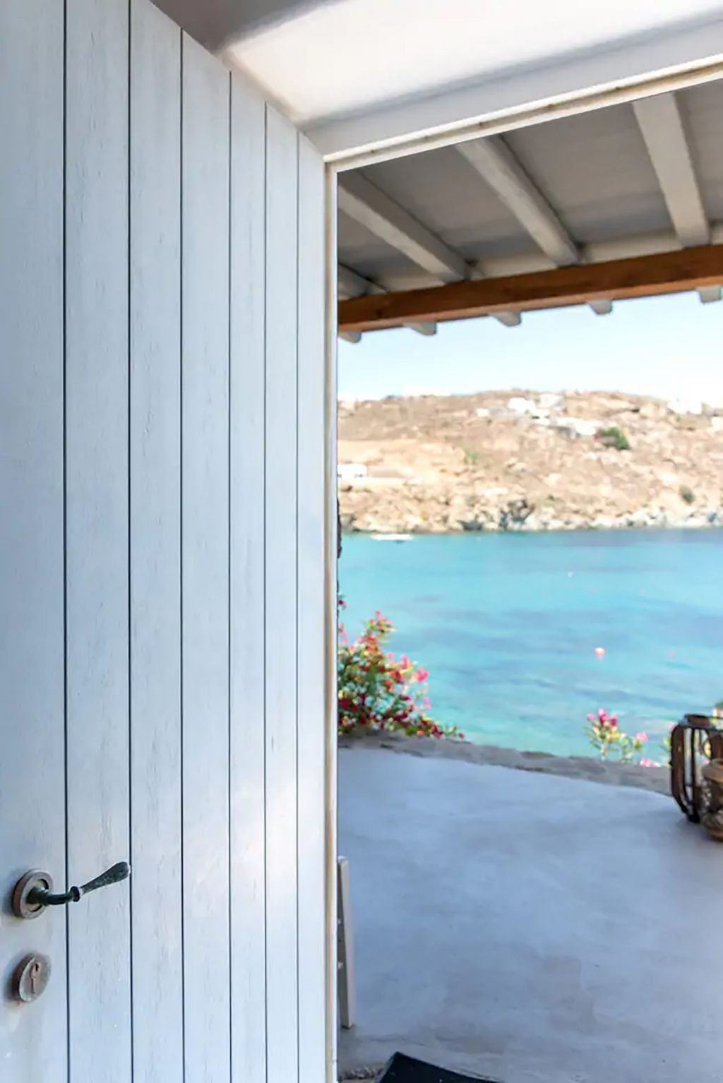 Etesians Luxury Suites