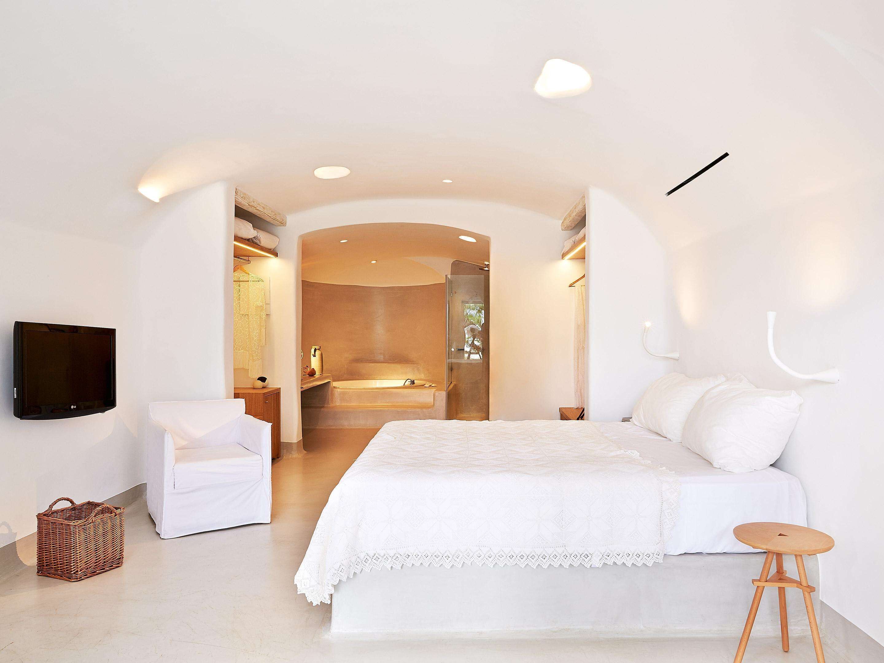 Mykonos Blu, A Grecotel Resort to Live