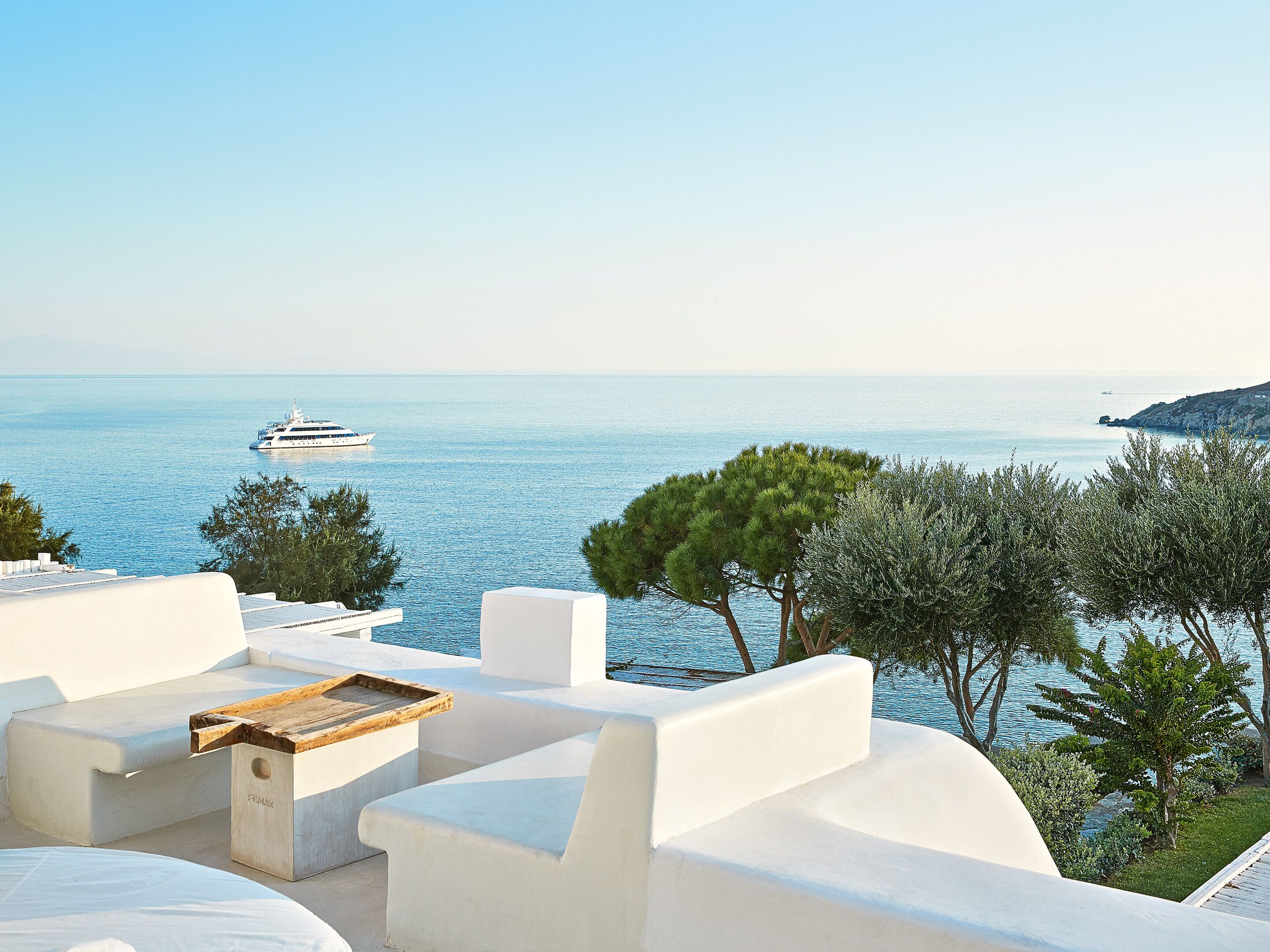 Mykonos Blu, A Grecotel Resort to Live