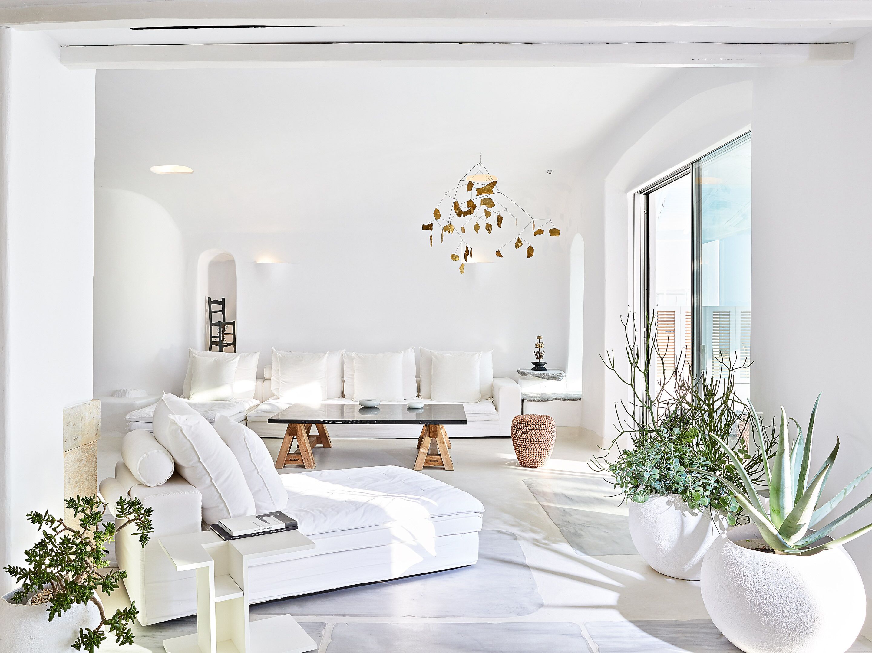 Mykonos Blu, A Grecotel Resort to Live