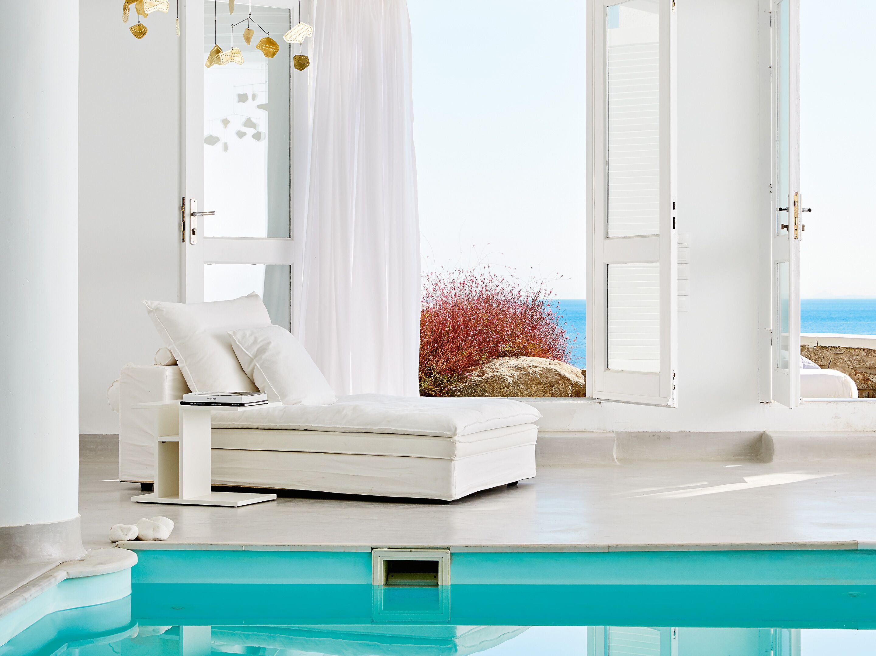 Mykonos Blu, A Grecotel Resort to Live