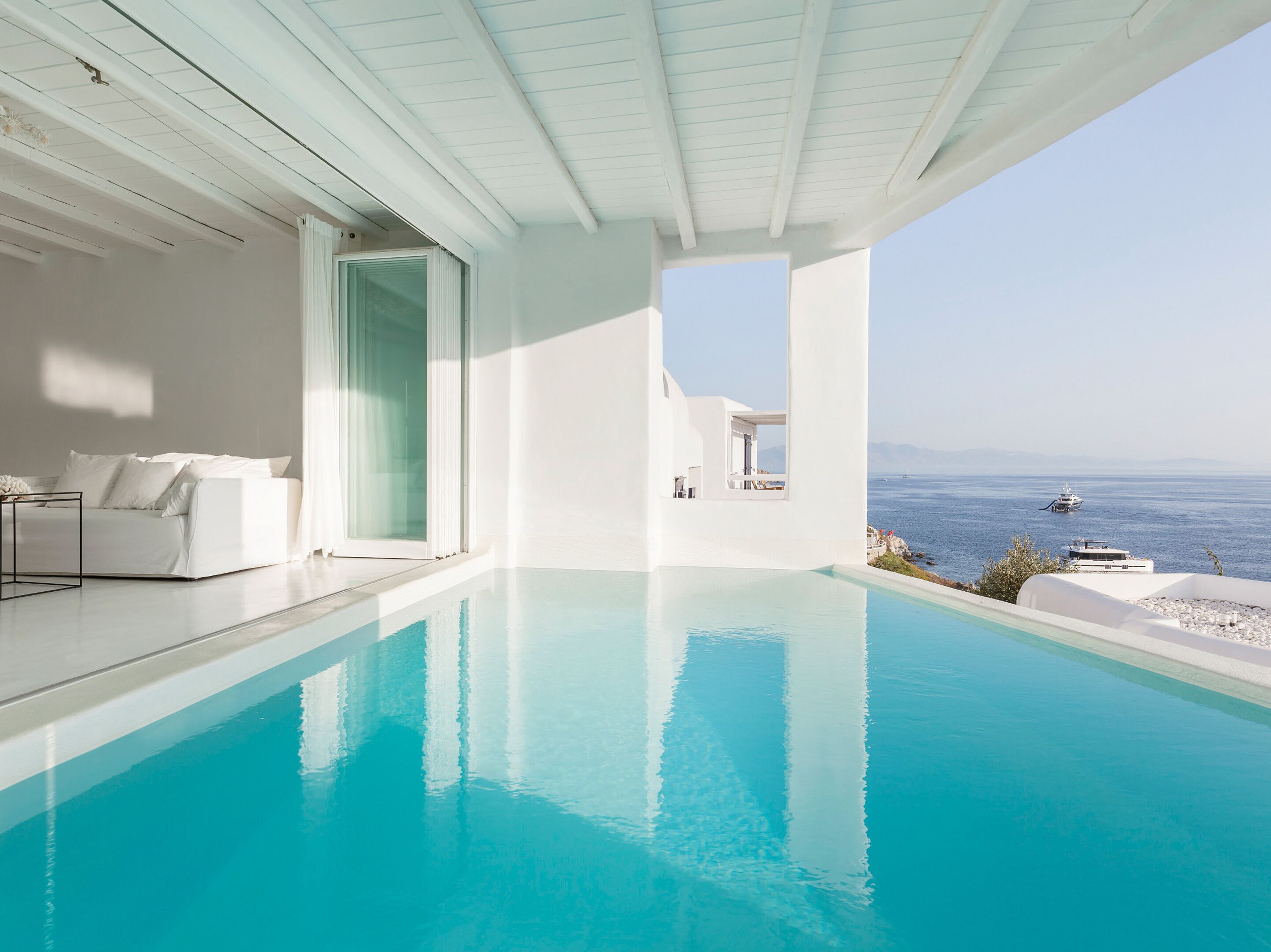Mykonos Blu, A Grecotel Resort to Live