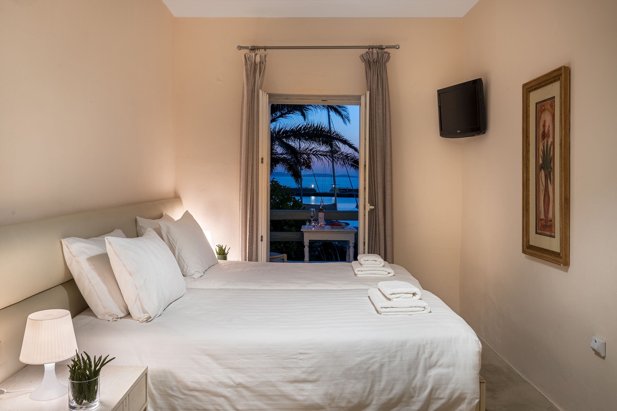Olia Hotel