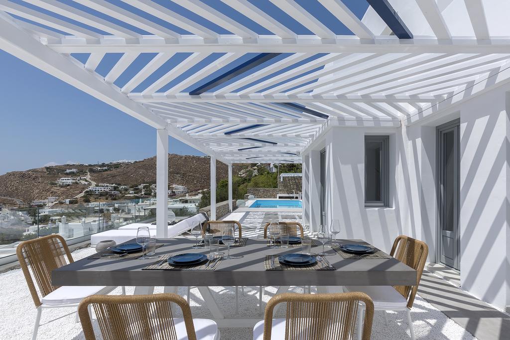 Sealine Villas