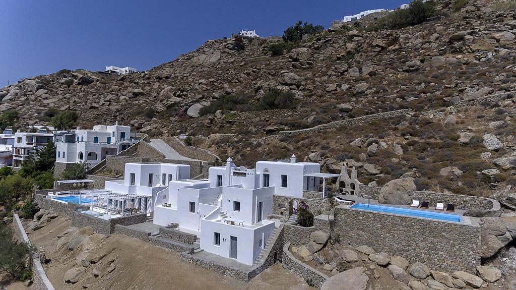 Sealine Villas