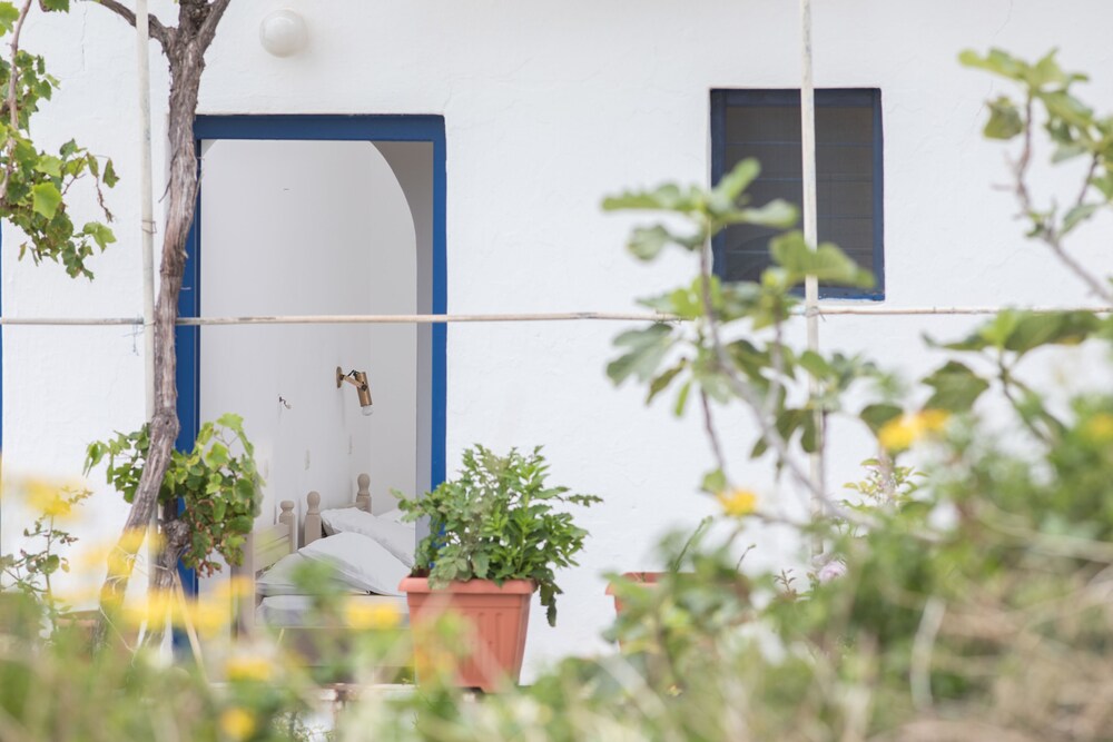 Infinity Abram Hotel