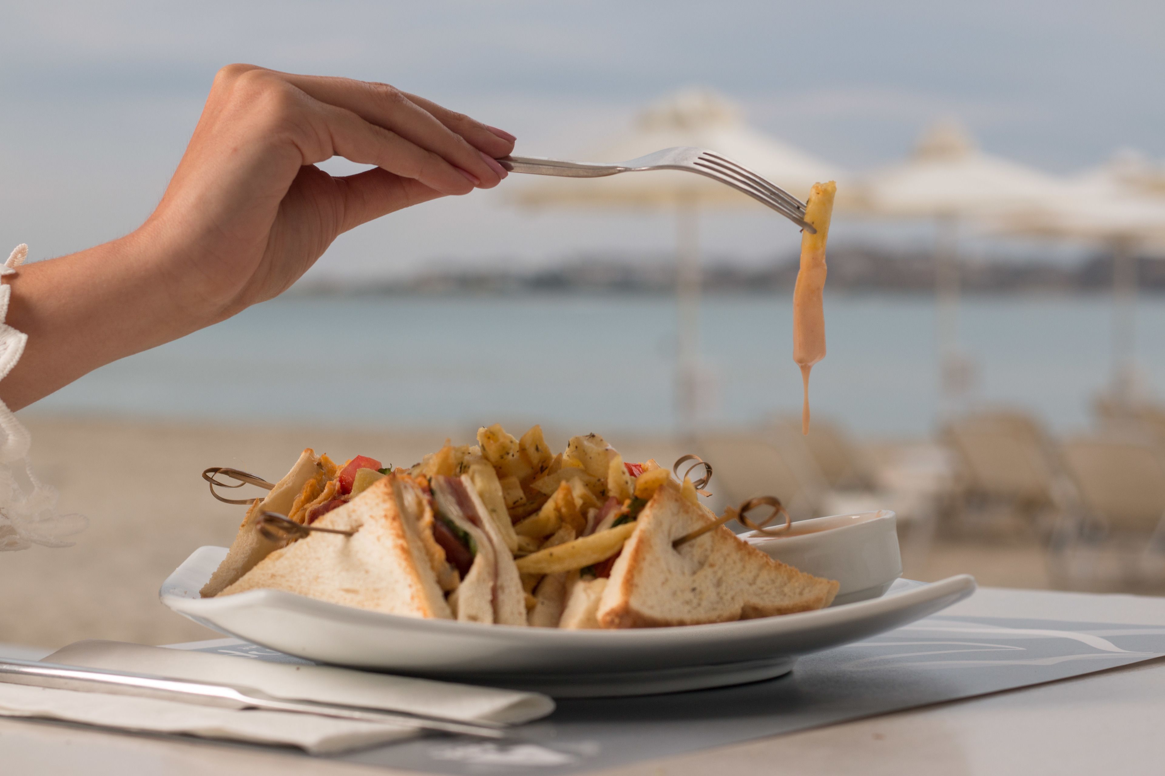 Ippokampos Beachfront Hotel