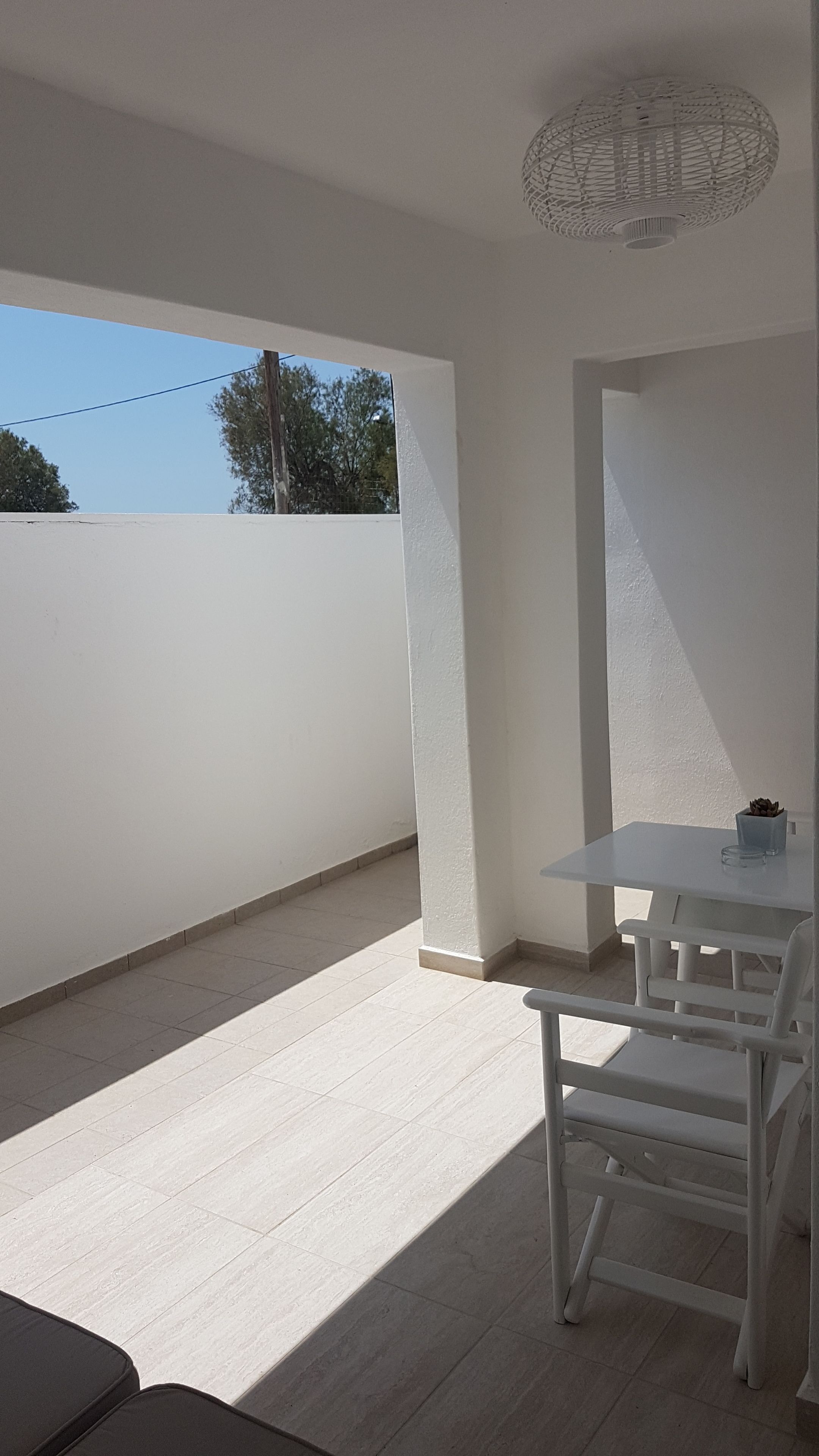 Ippokampos Beachfront Hotel