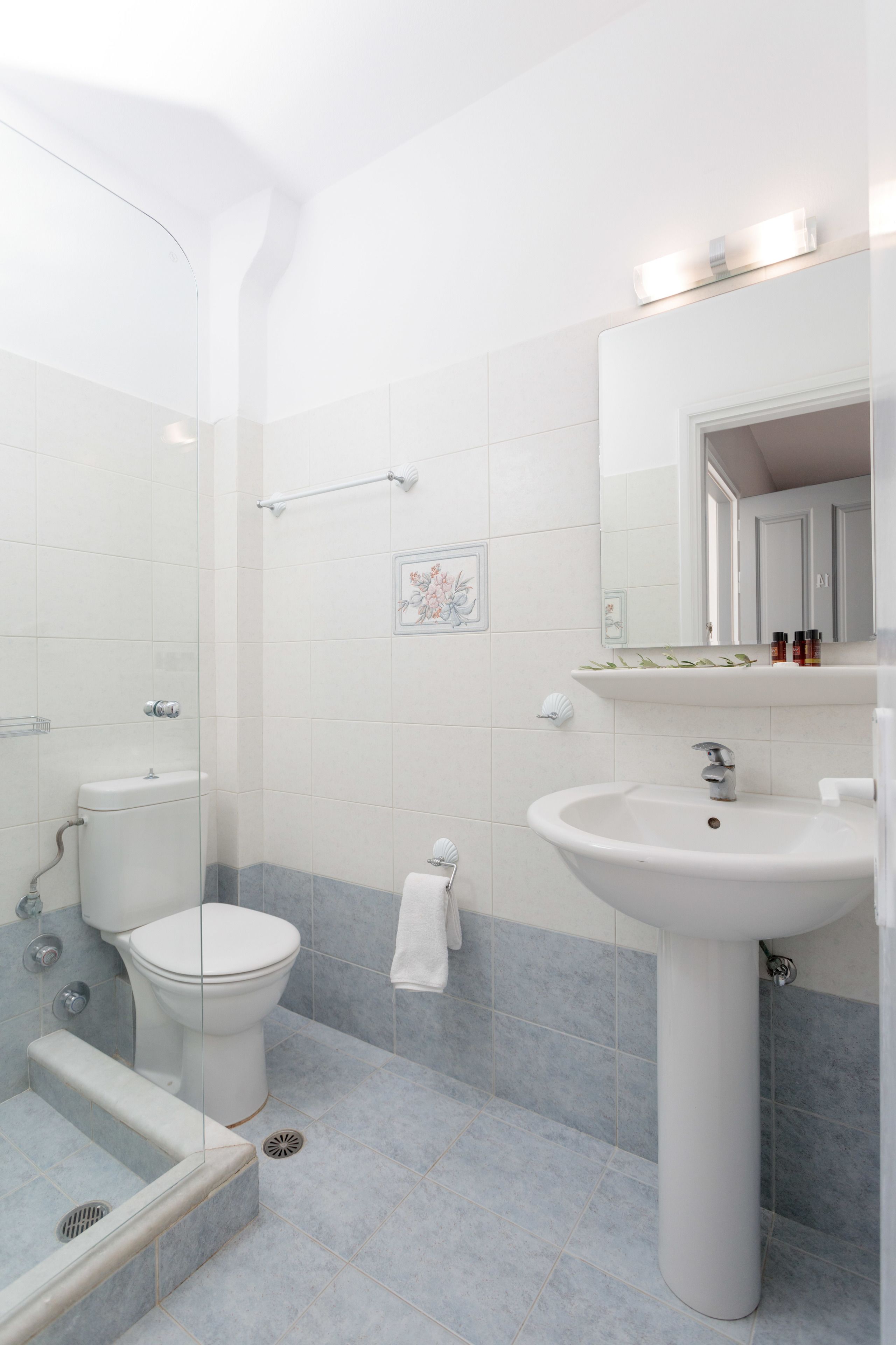 Ippokampos Beachfront Hotel