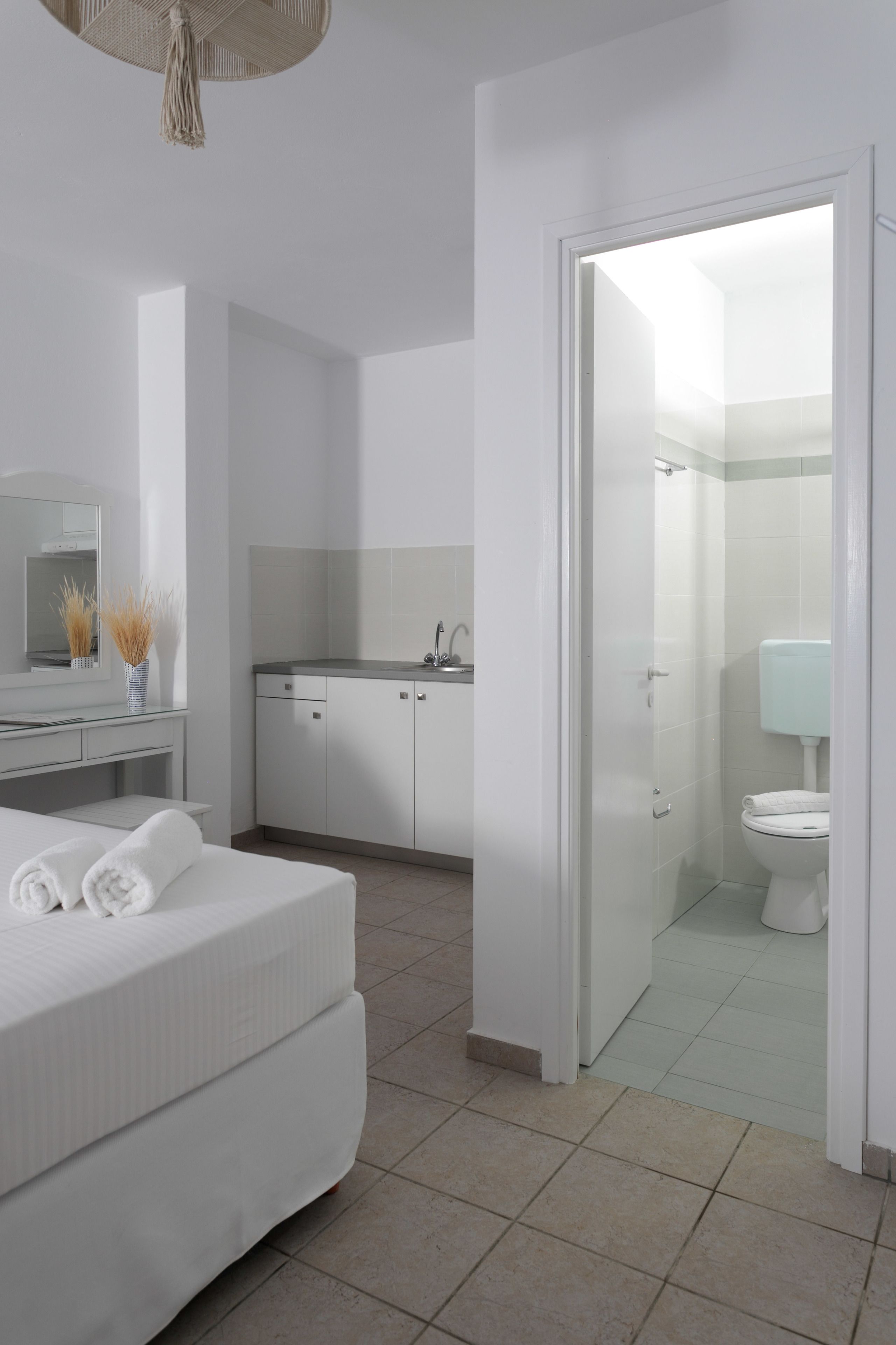 Ippokampos Beachfront Hotel