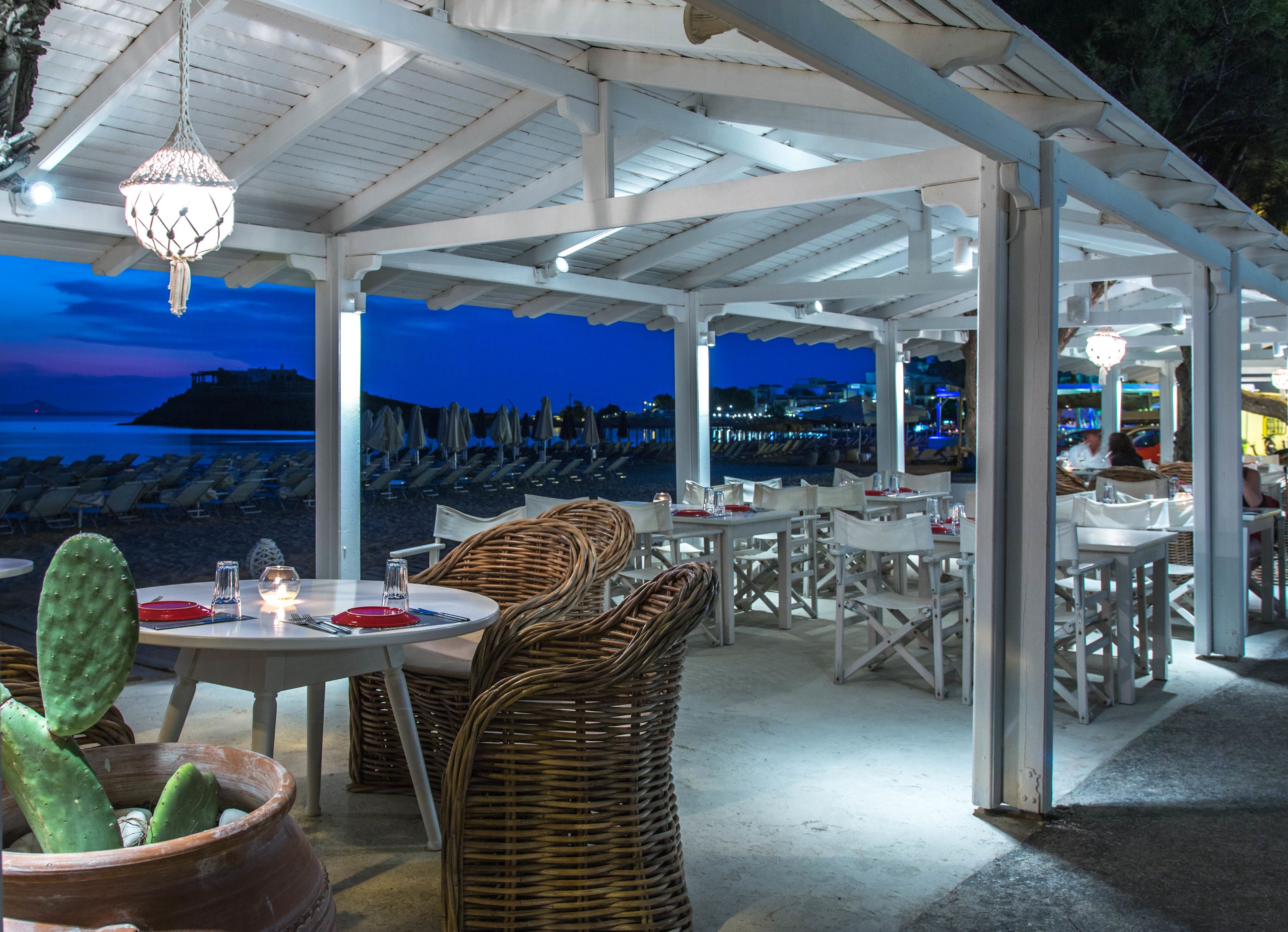 Ippokampos Beachfront Hotel