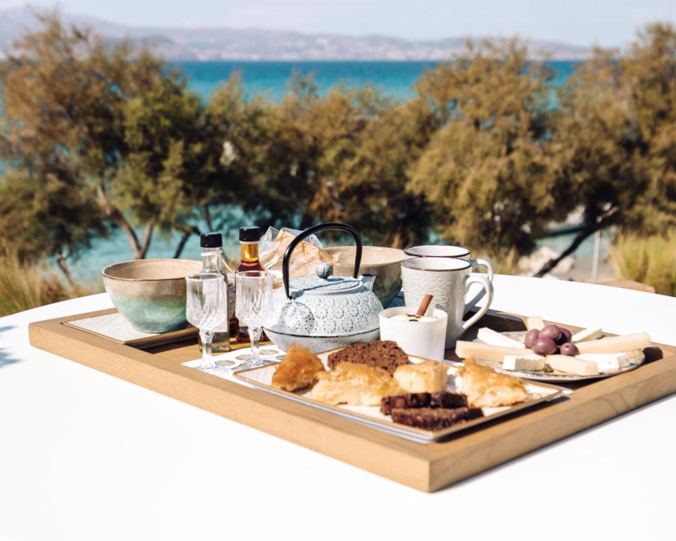 Avgoustos Suites