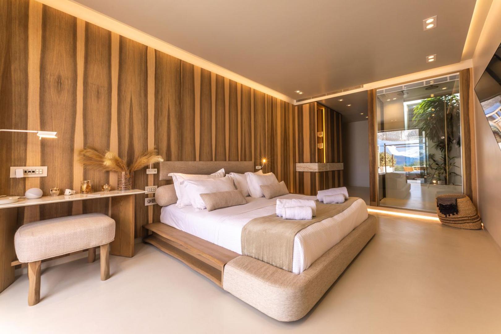 Avgoustos Suites