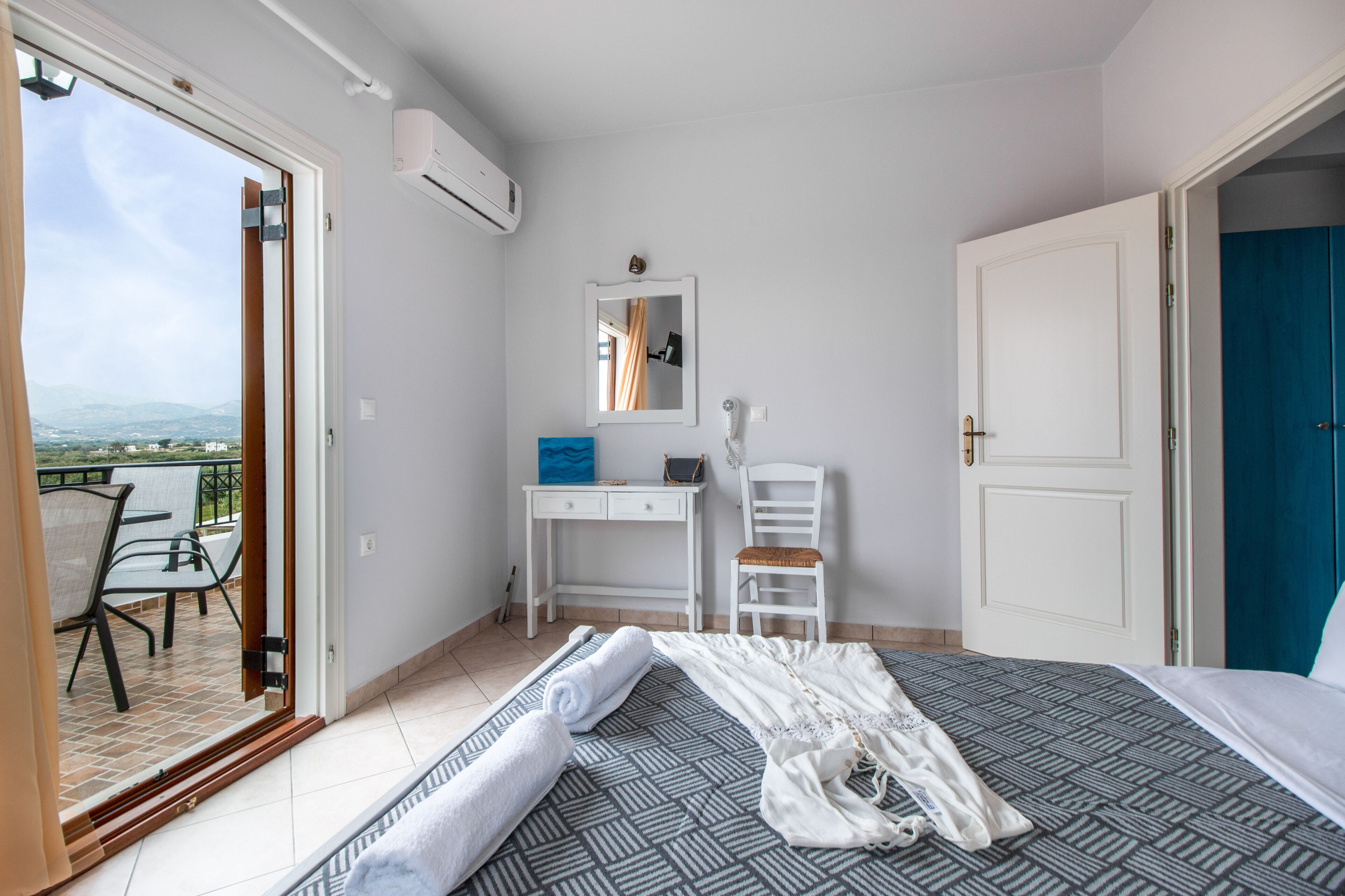 Lefteris Studios