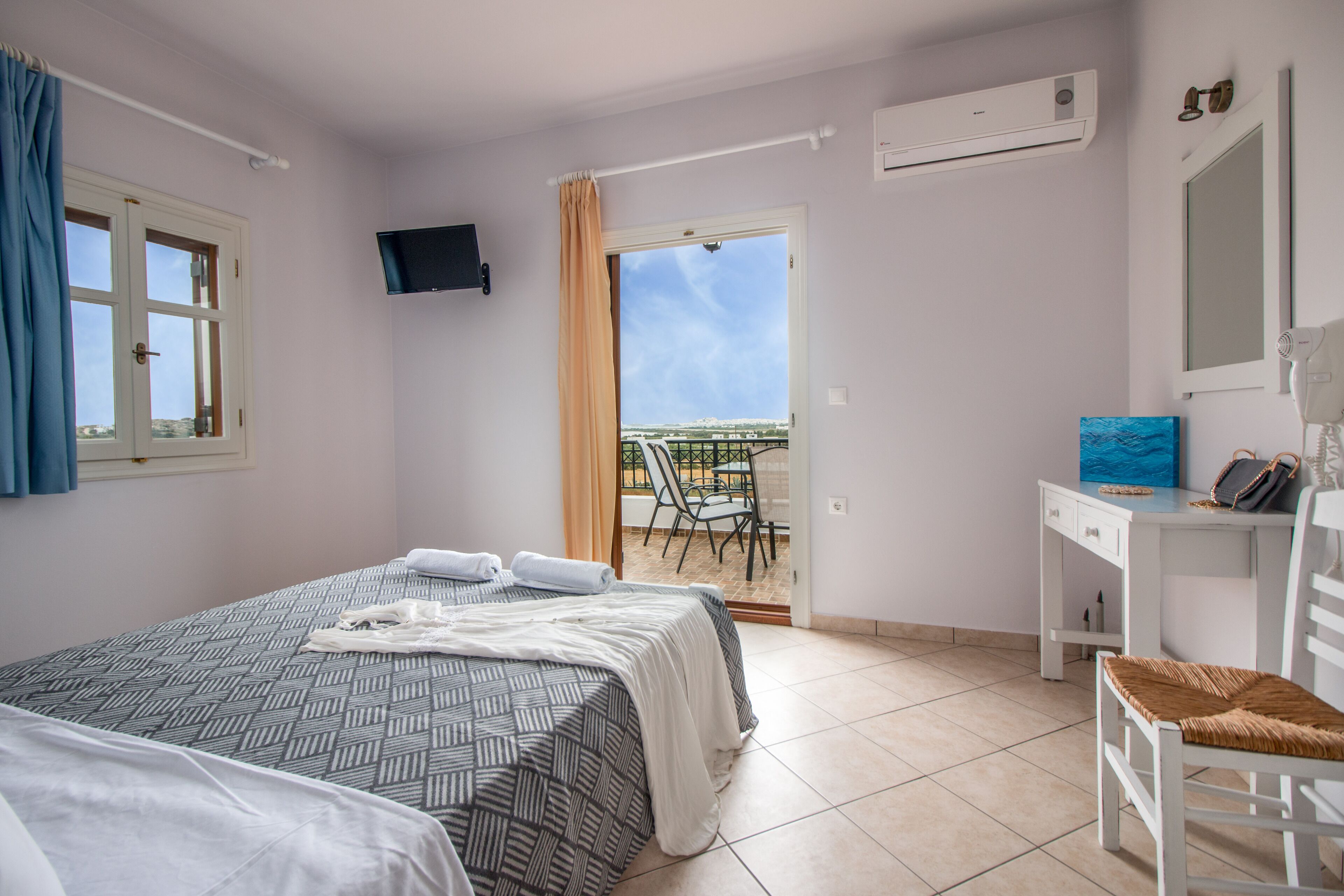 Lefteris Studios