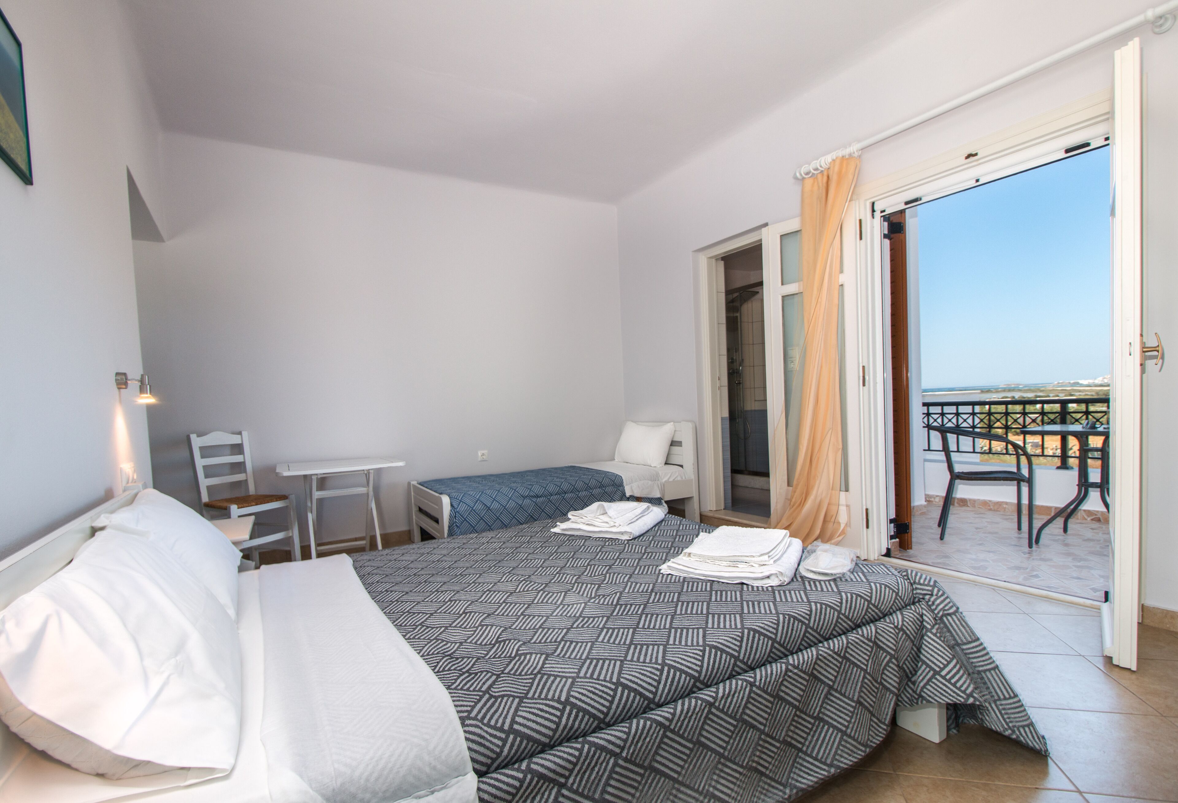 Lefteris Studios