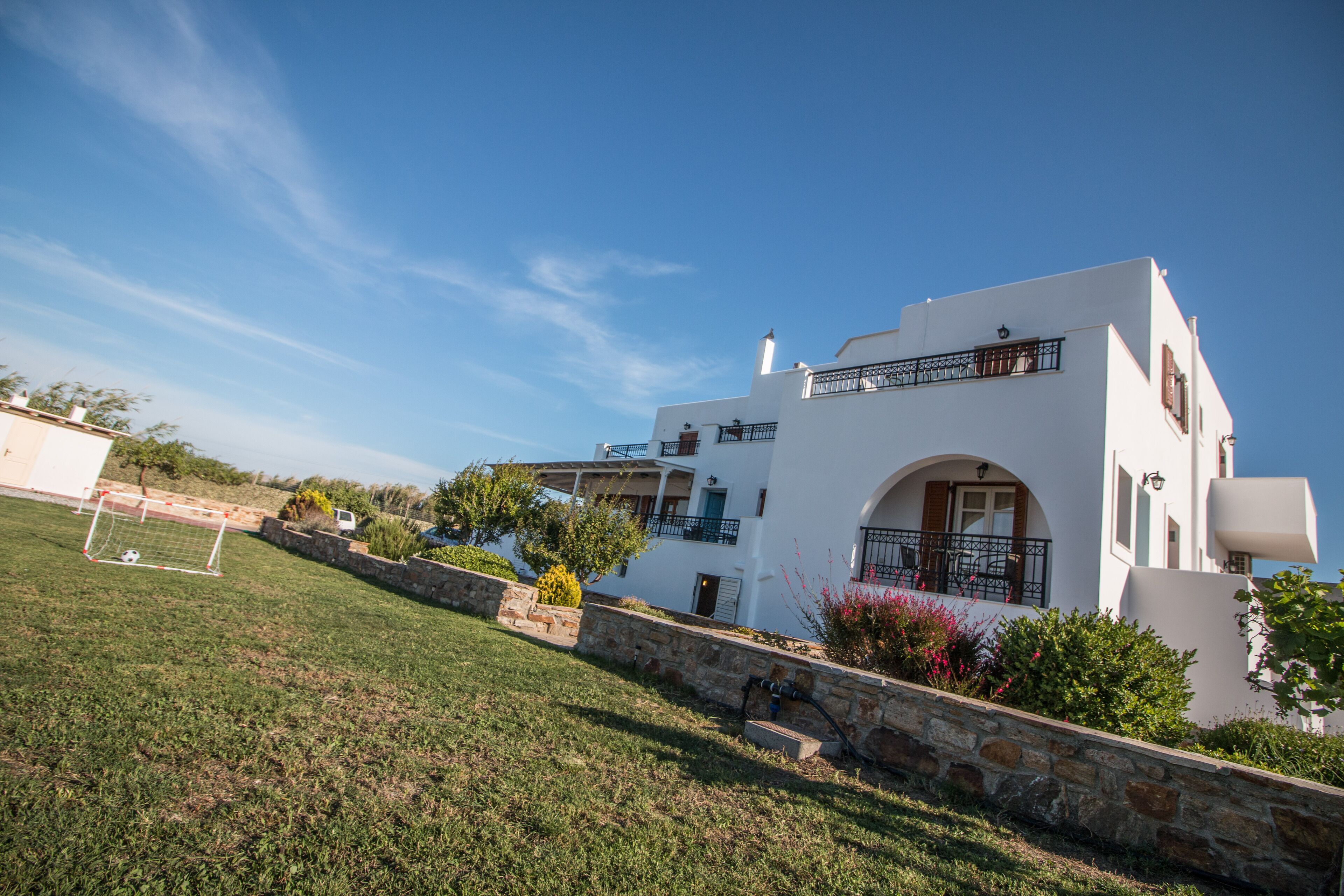 Lefteris Studios