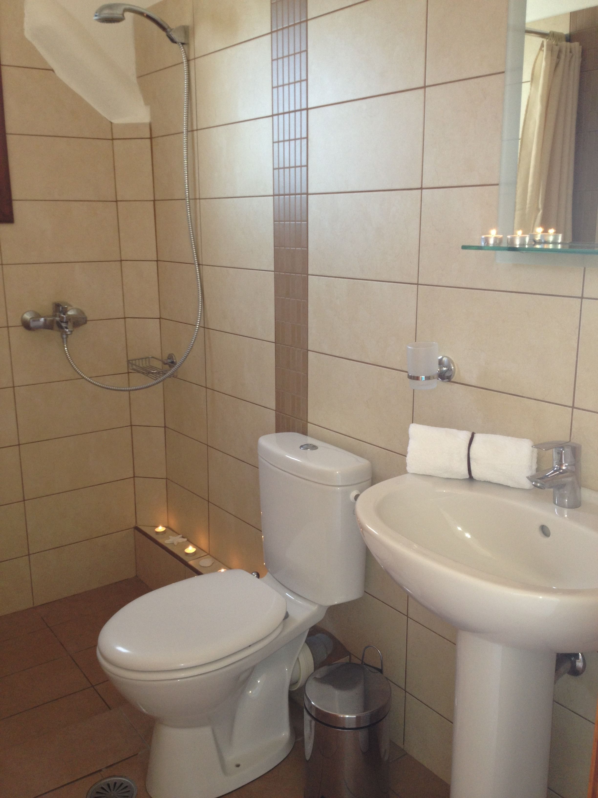 Maria's Rooms & Studios