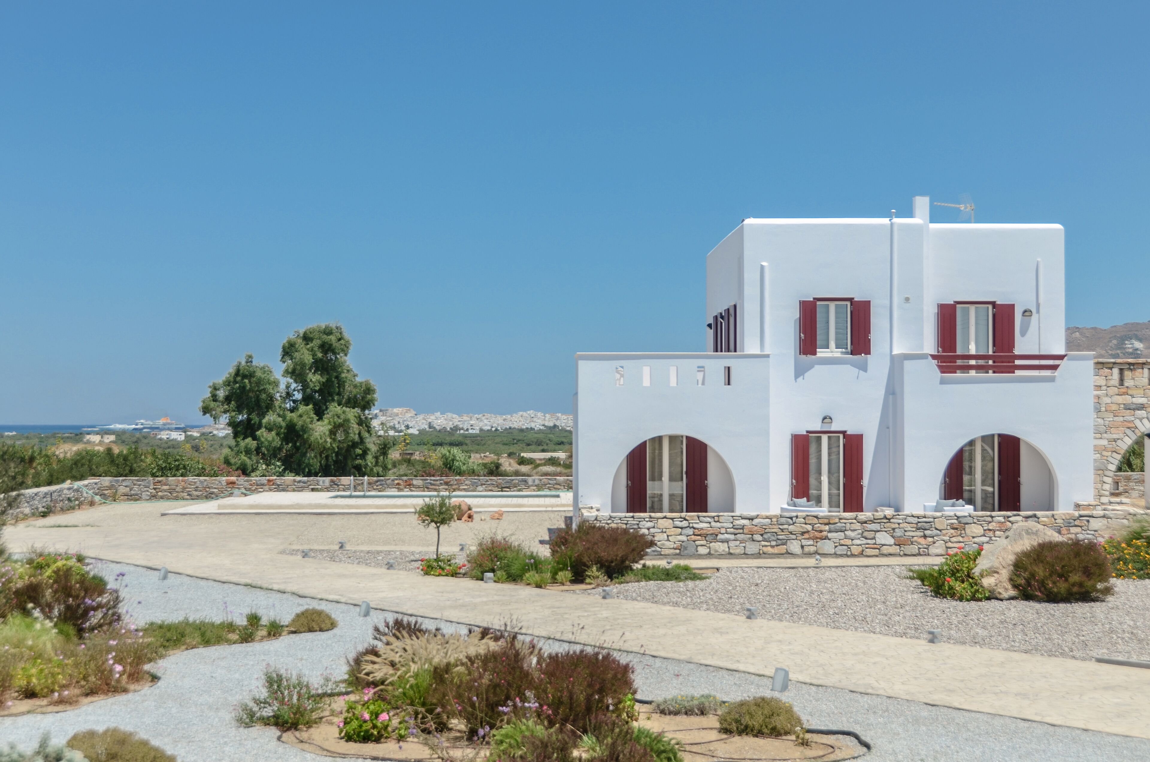 Olives & Rocks Naxian Villas