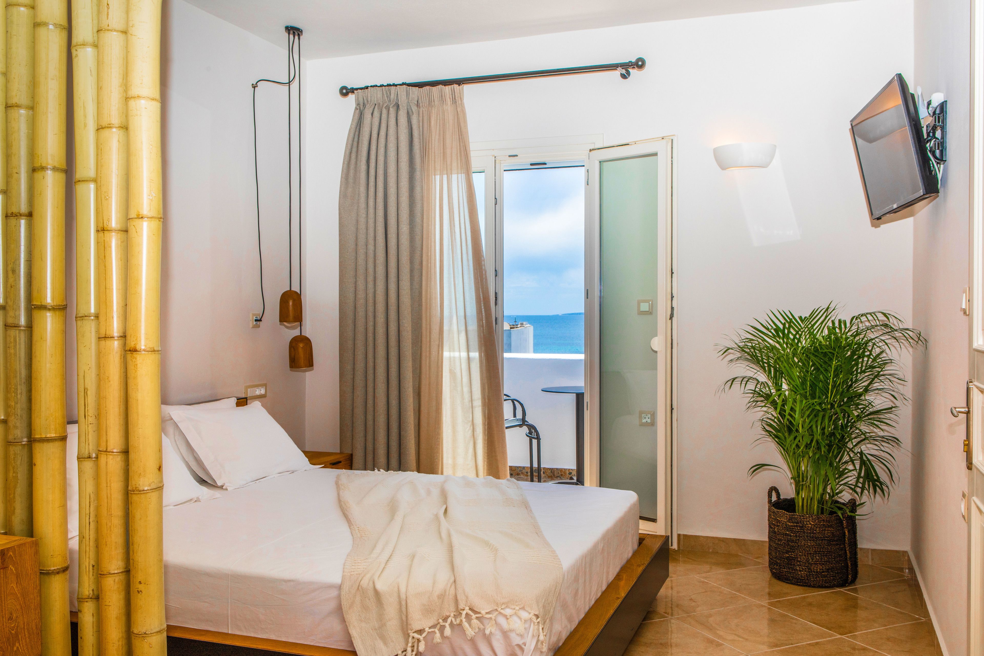 Ariadne Hotel