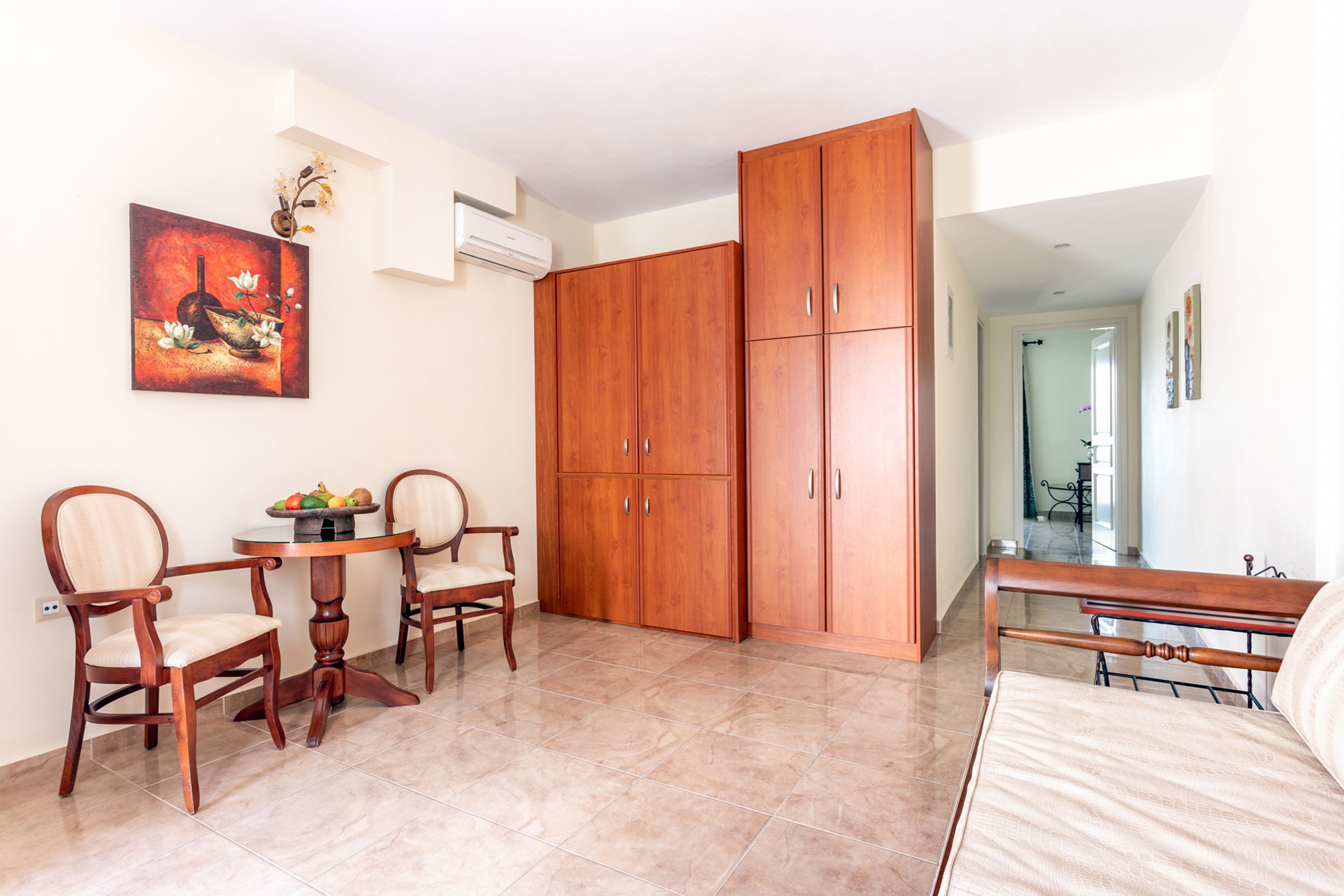Ariadne Hotel