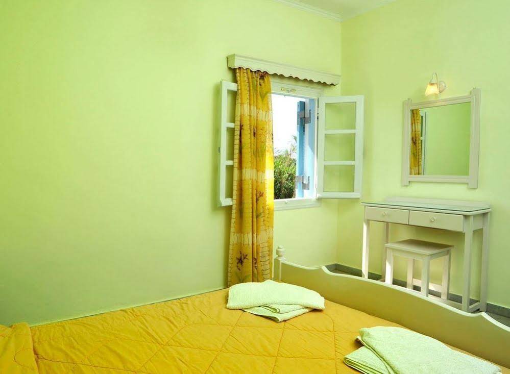 Birikos Studio & Apartments