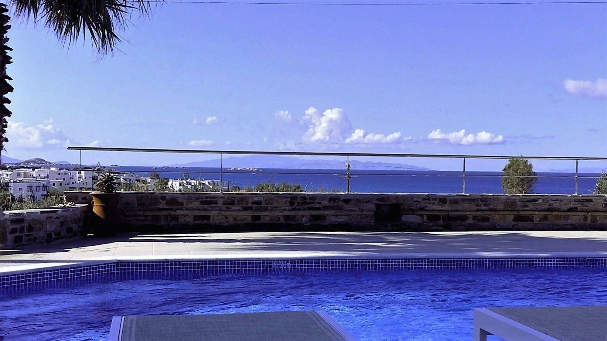 Dina Studios