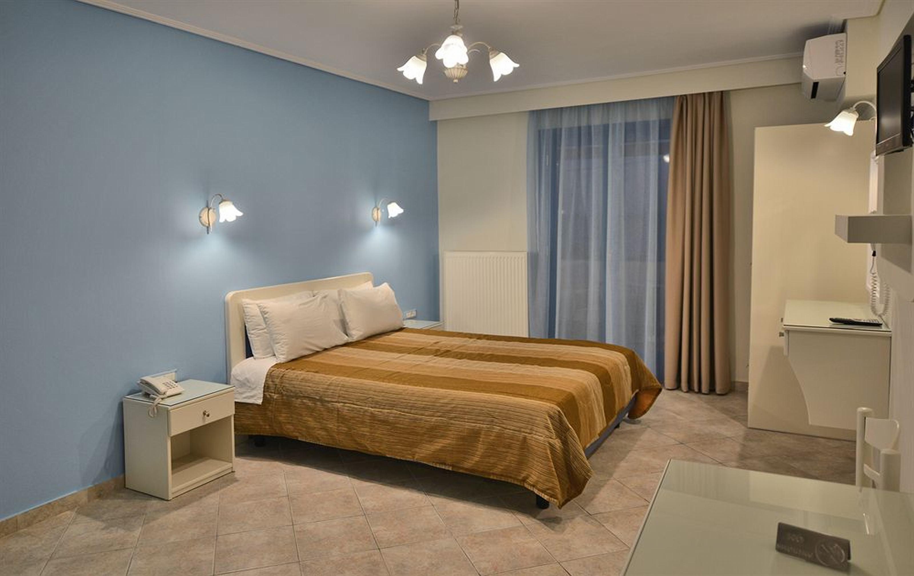 Liana Beach Hotel