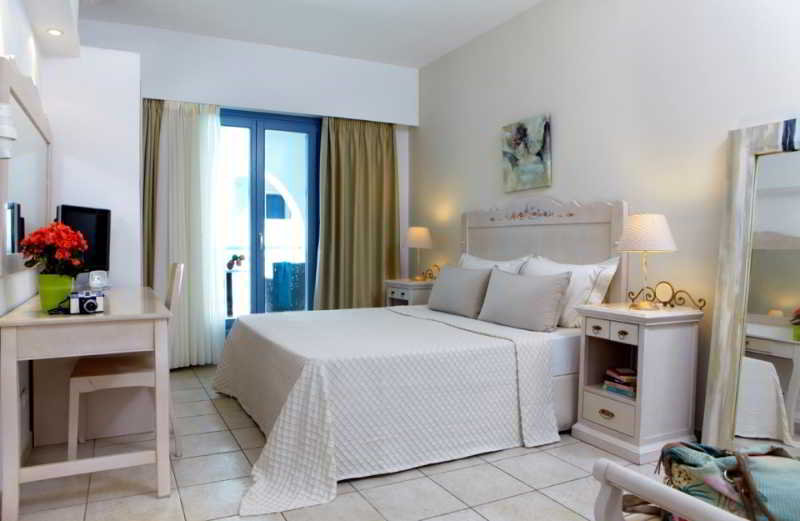 Mitos Suites Luxury Hotel In Naxos
