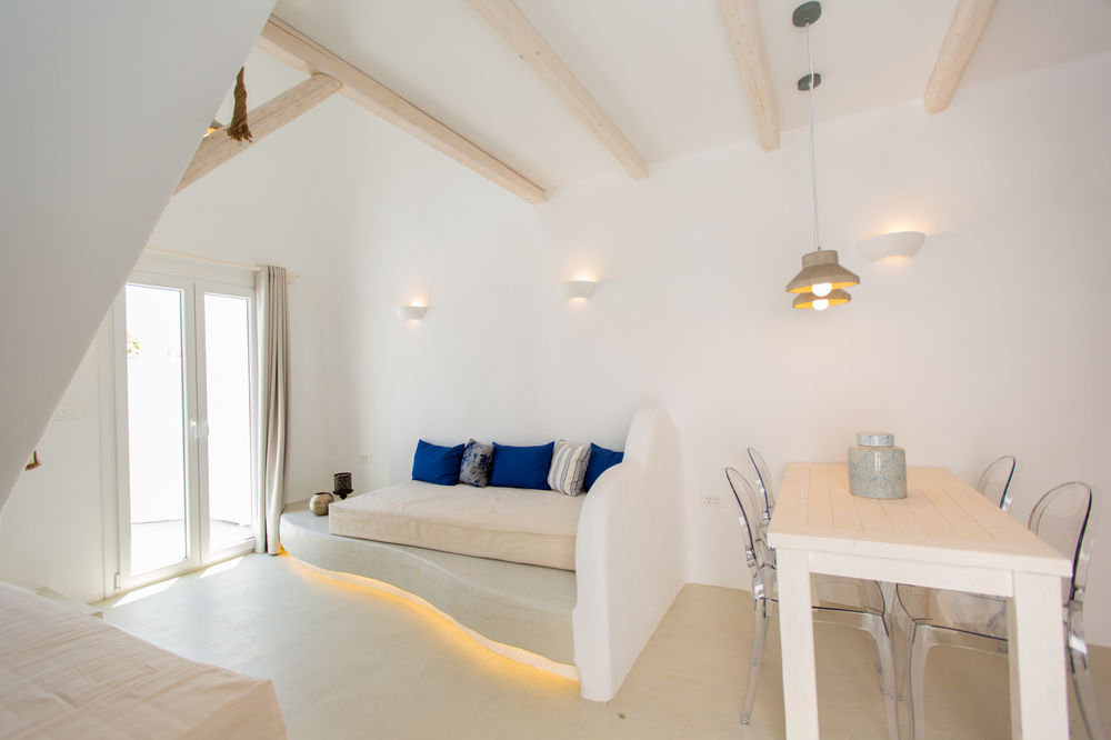 Naxian Utopia Luxury Villas & Suites