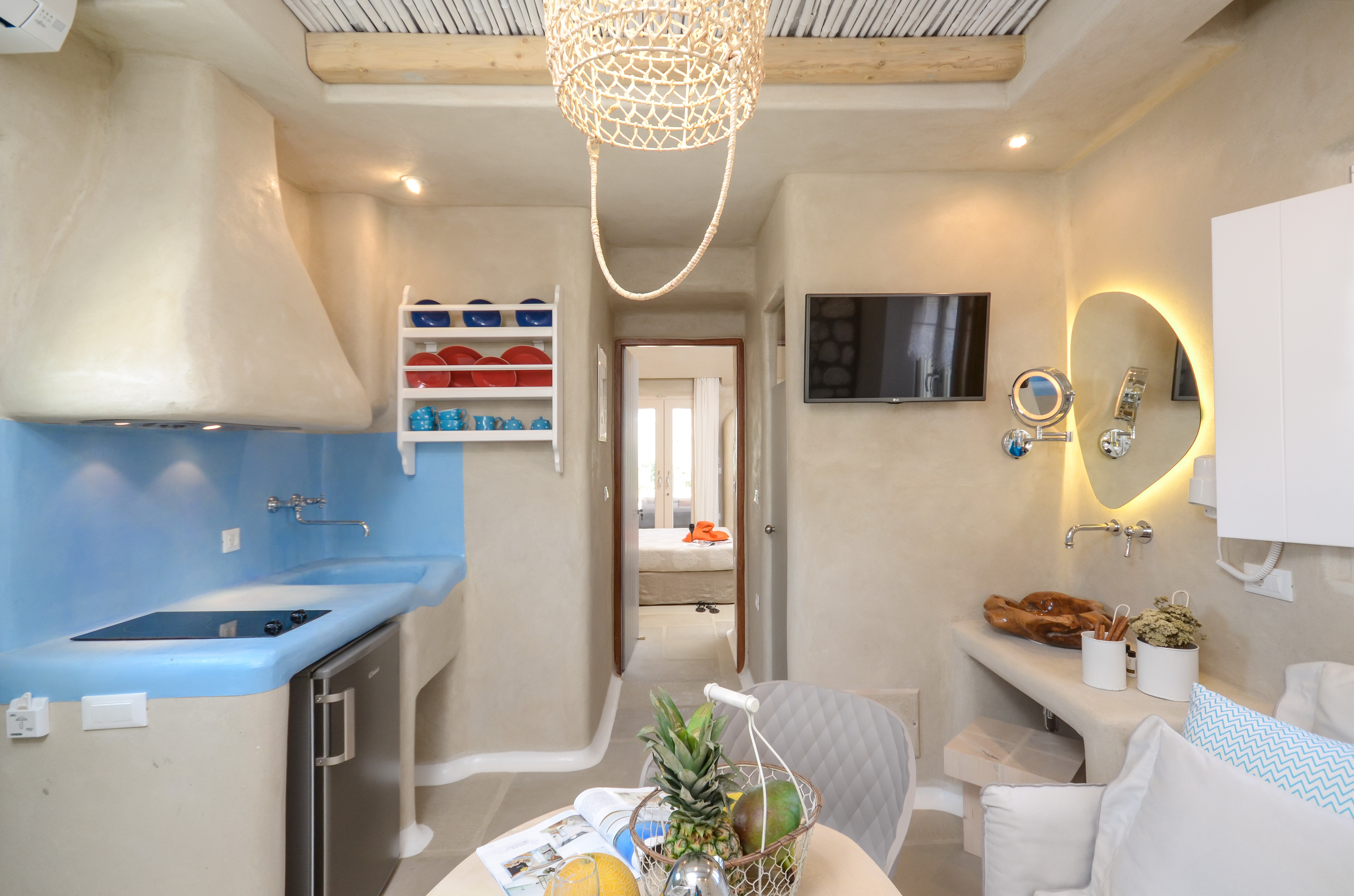 Naxos Euphoria Suites