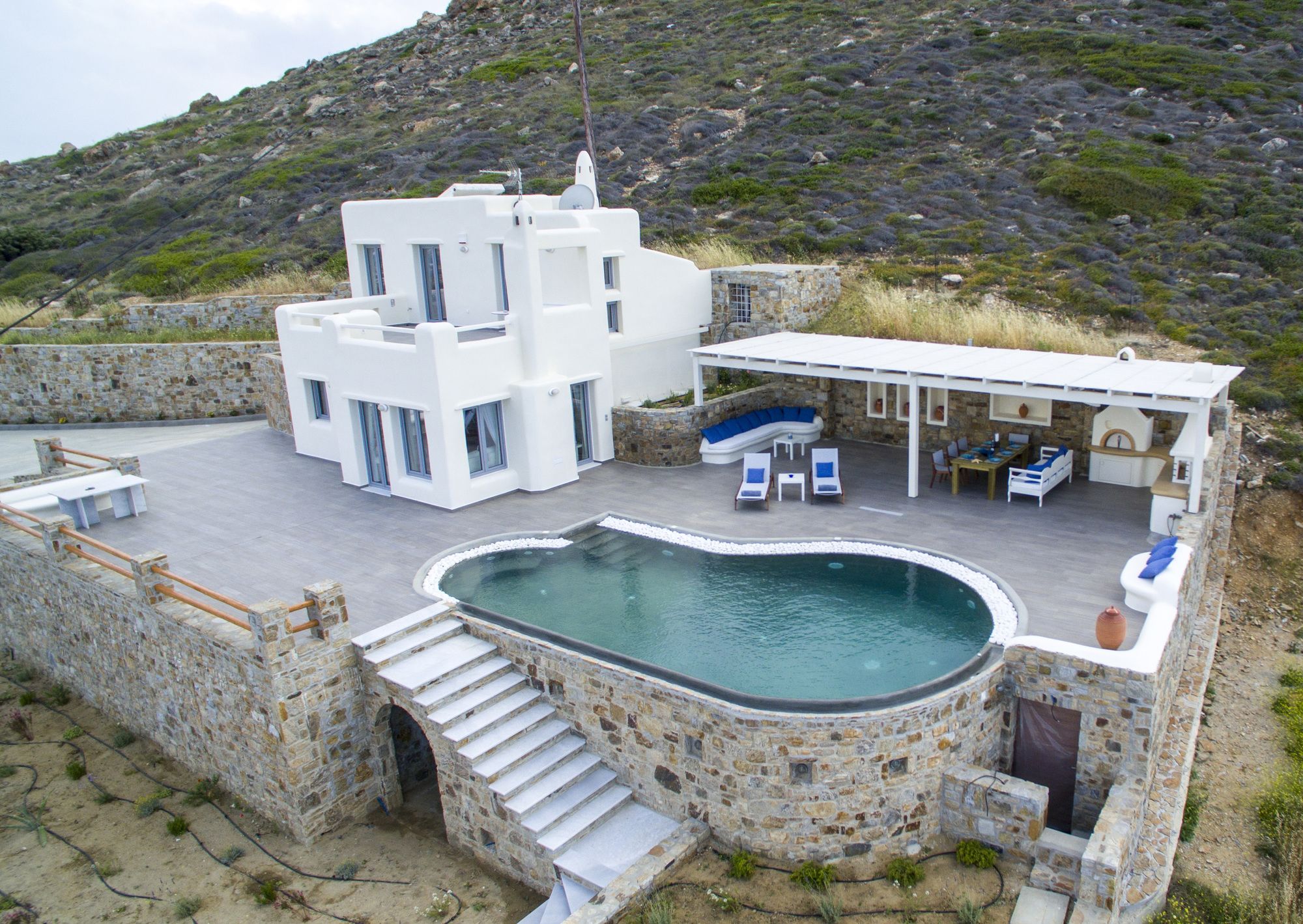 Naxos Rock Villas