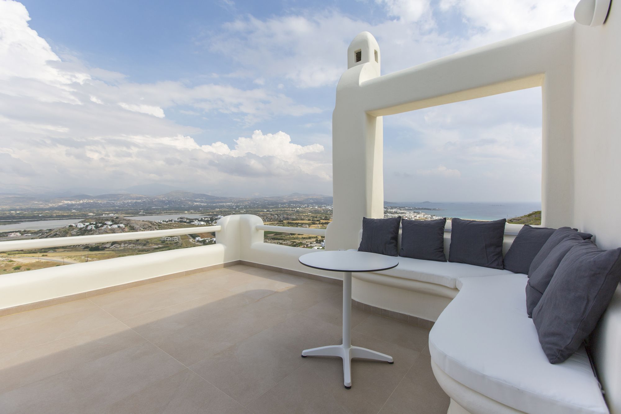 Naxos Rock Villas