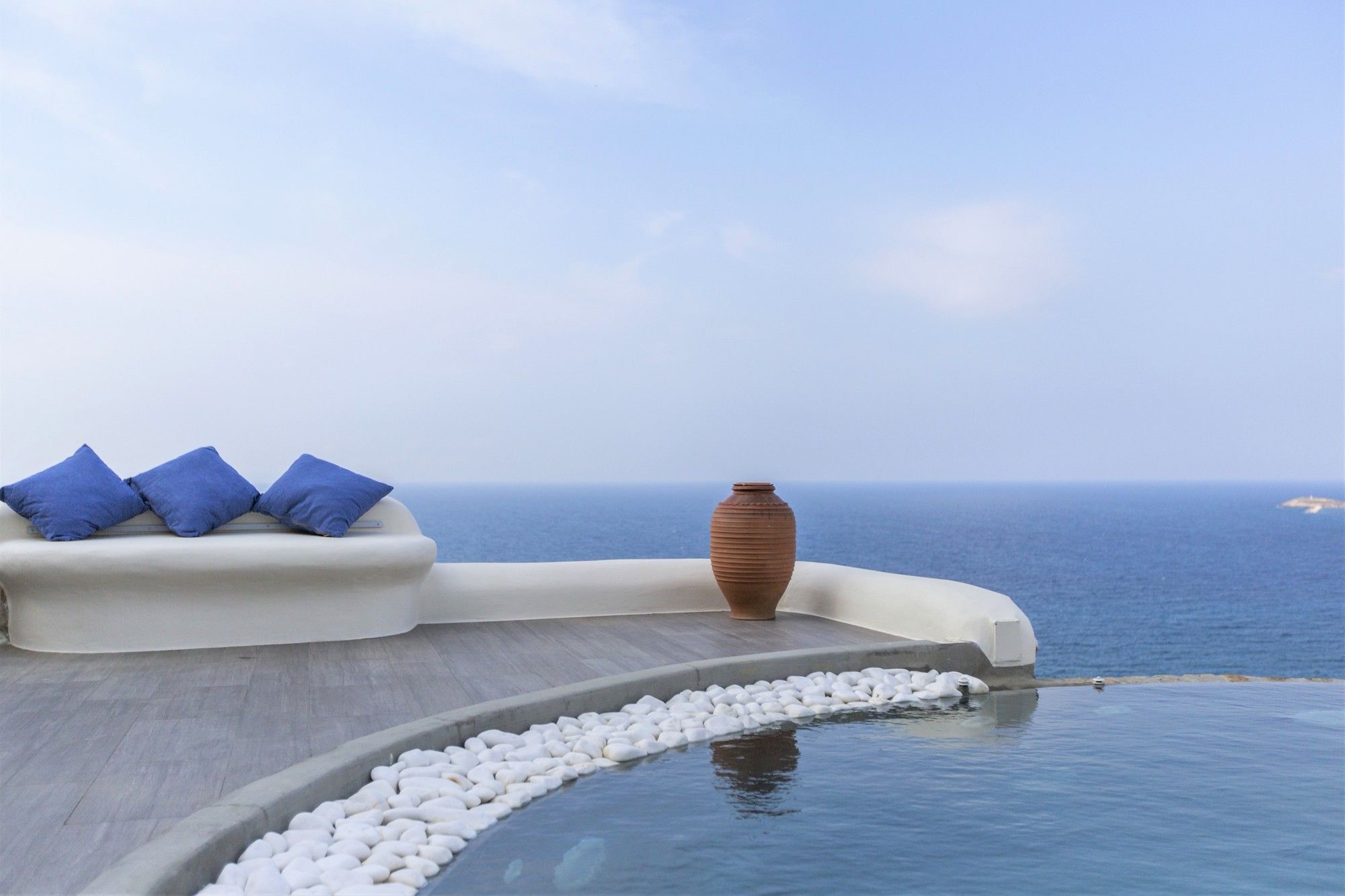 Naxos Rock Villas