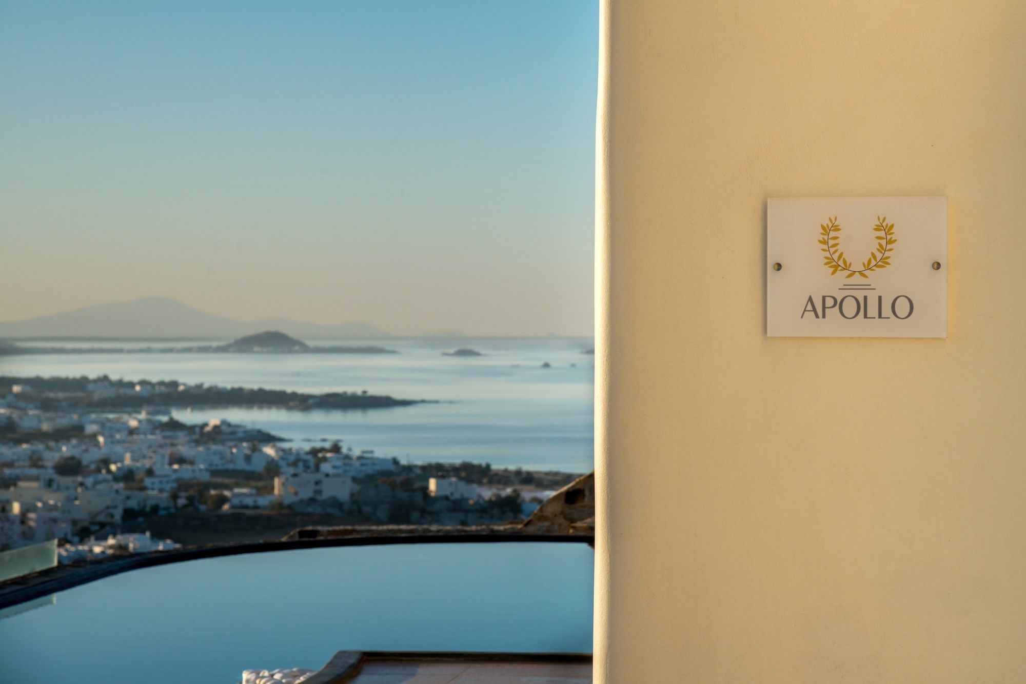 Naxos Rock Villas