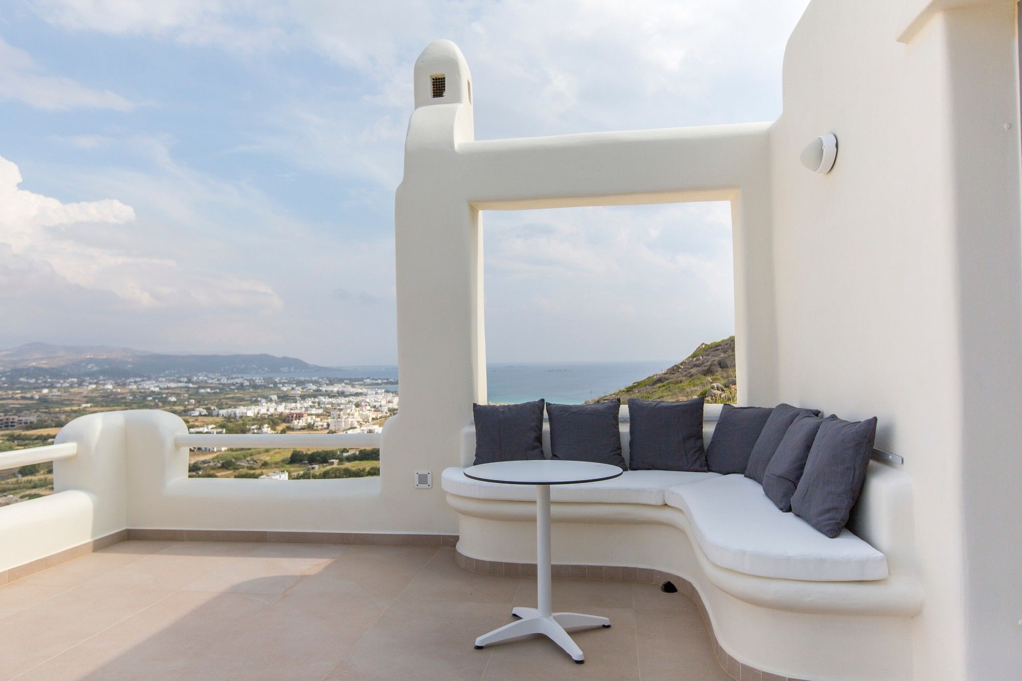 Naxos Rock Villas