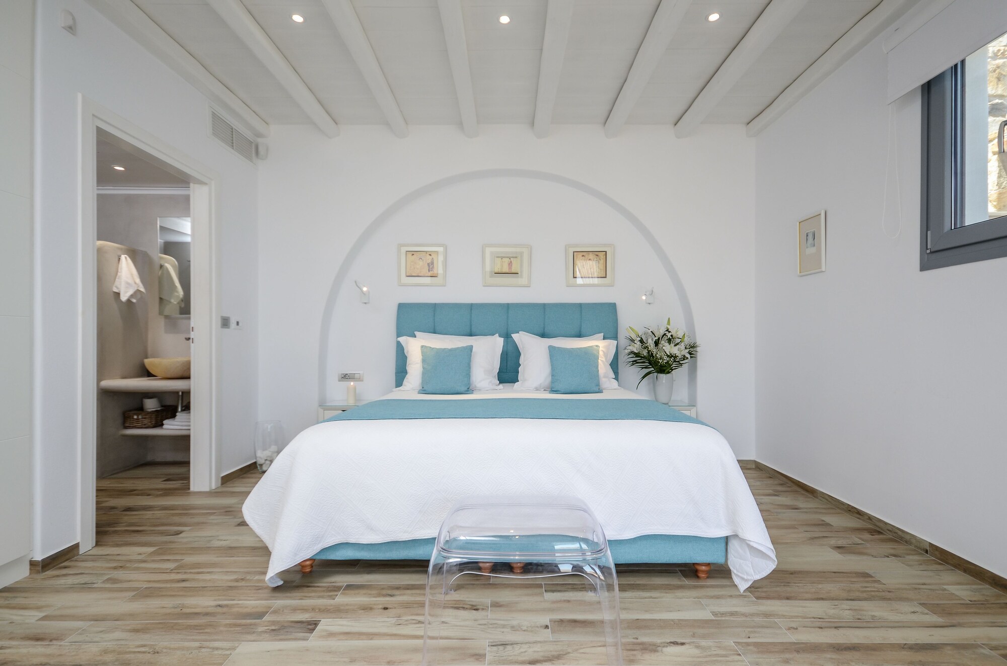 Naxos Rock Villas